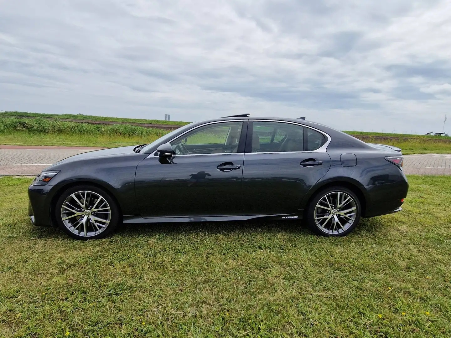 Lexus GS 300 GS 300h President Line Grau - 2