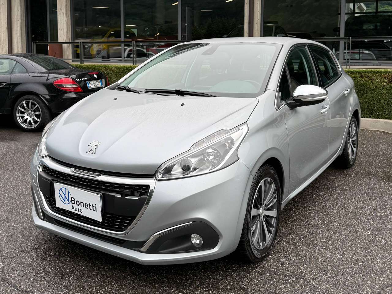 Peugeot 208 208 I 2015 5p 1.6 bluehdi Allure 75cv