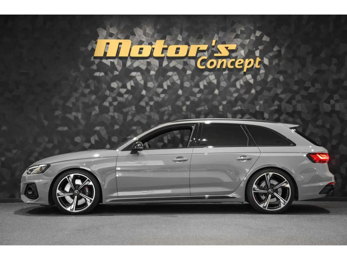 Audi RS4 AVANT 2.9 V6 QUATTRO Gris - 2