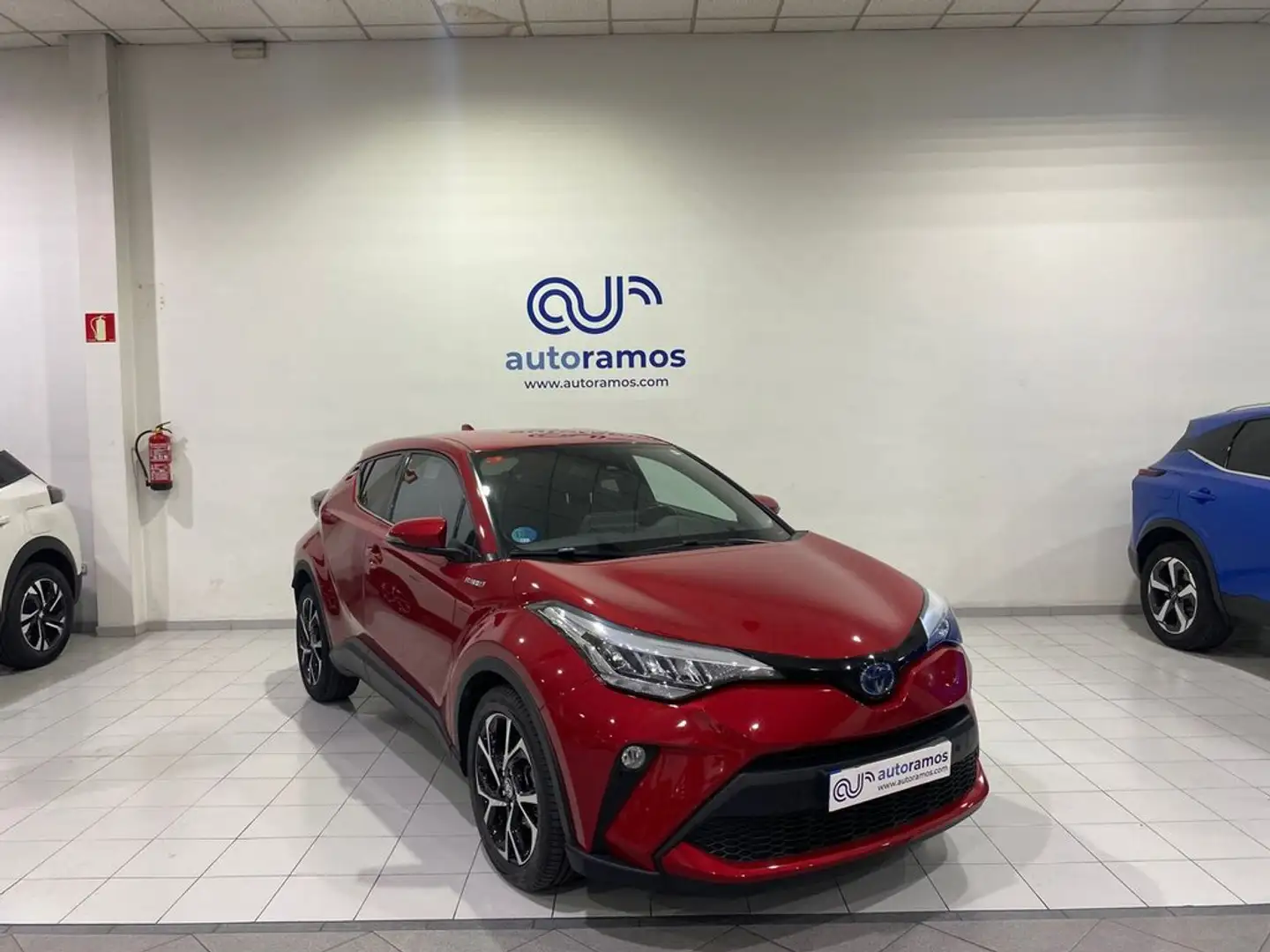 Toyota C-HR 2.0 180H Advance Rojo - 1