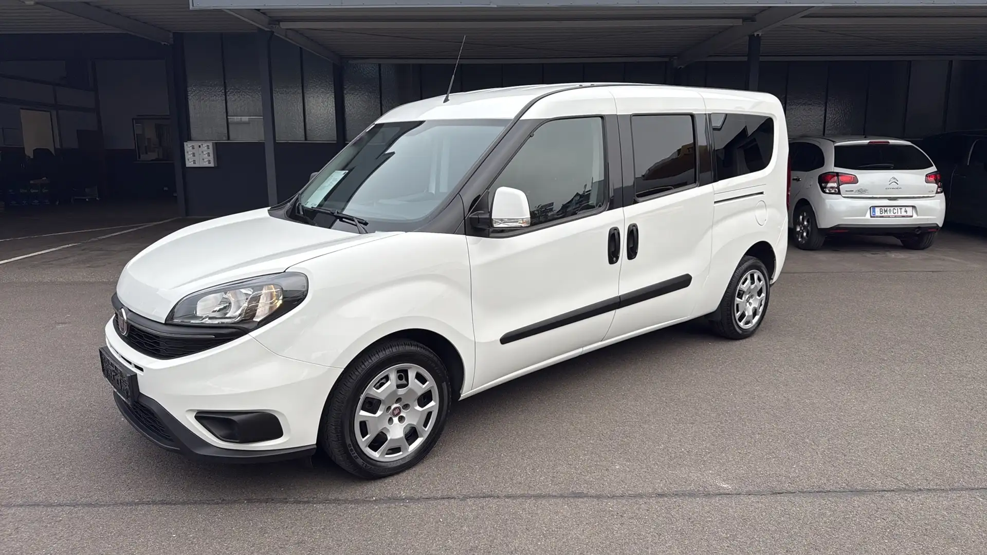 Fiat Doblo SX Maxi Kombi Weiß - 1