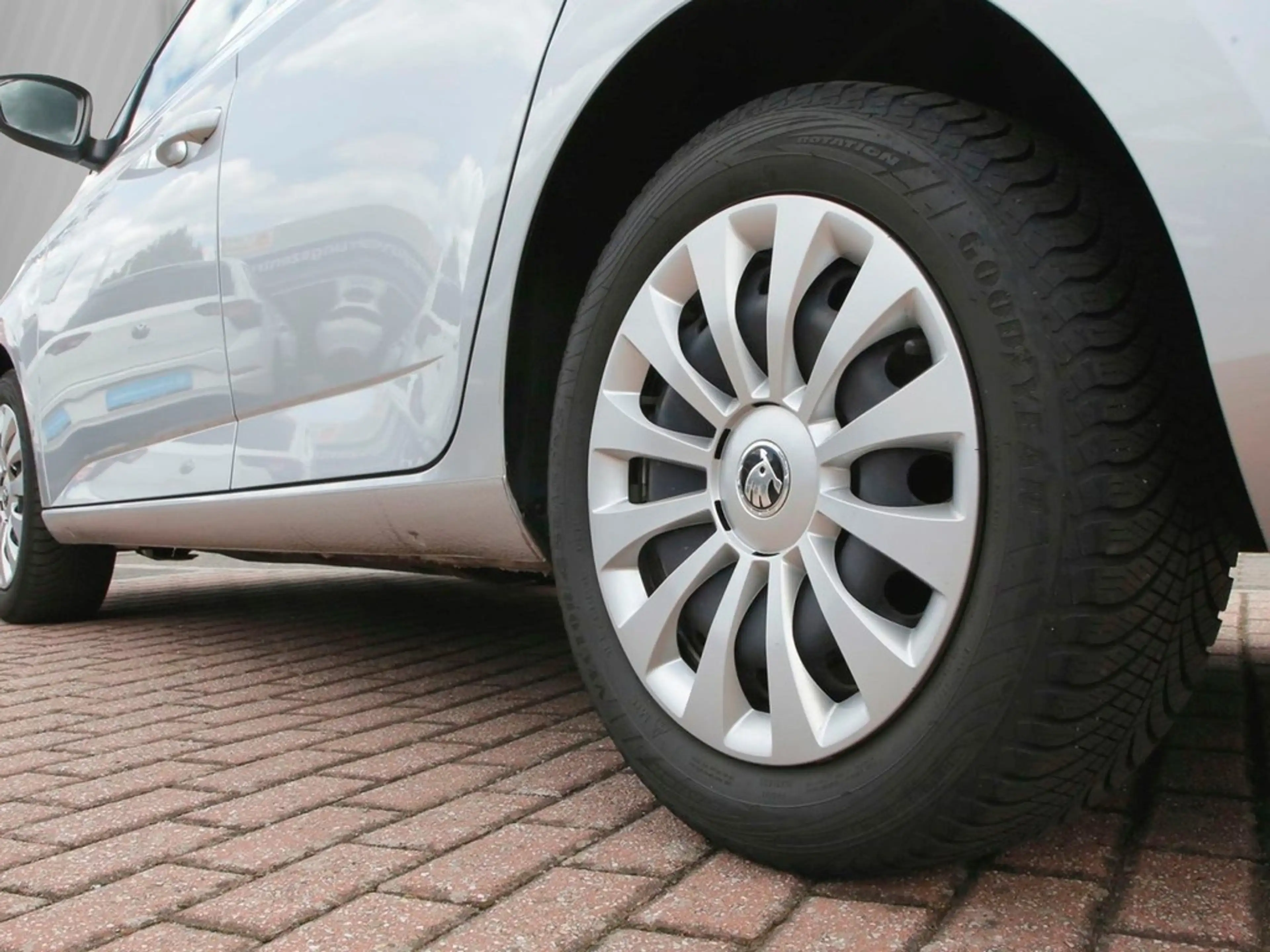 Skoda Fabia Combi 1.0 TSI Ambition Klima Sitzheizung — photo 5