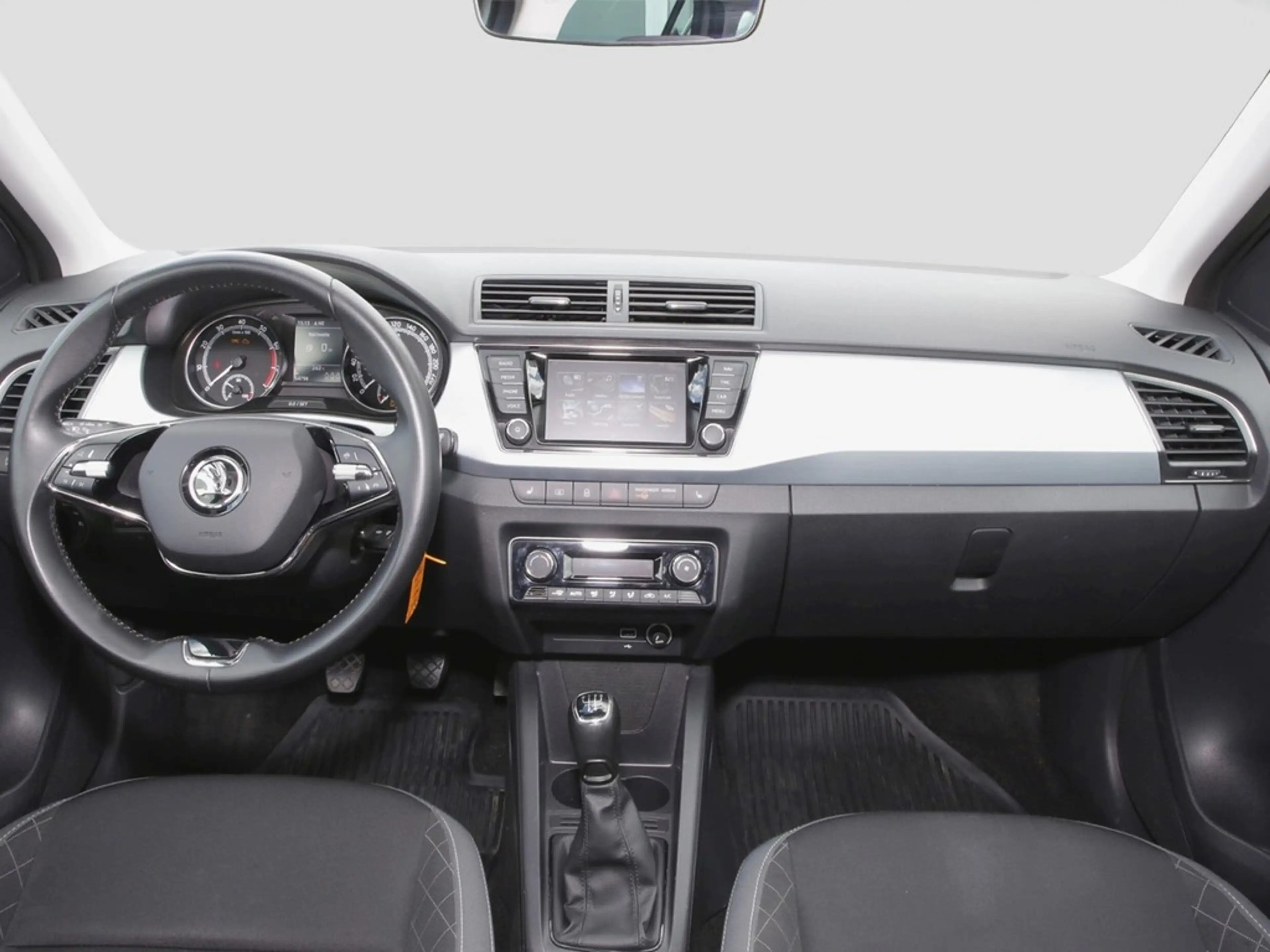 Skoda Fabia Combi 1.0 TSI Ambition Klima Sitzheizung — photo 12