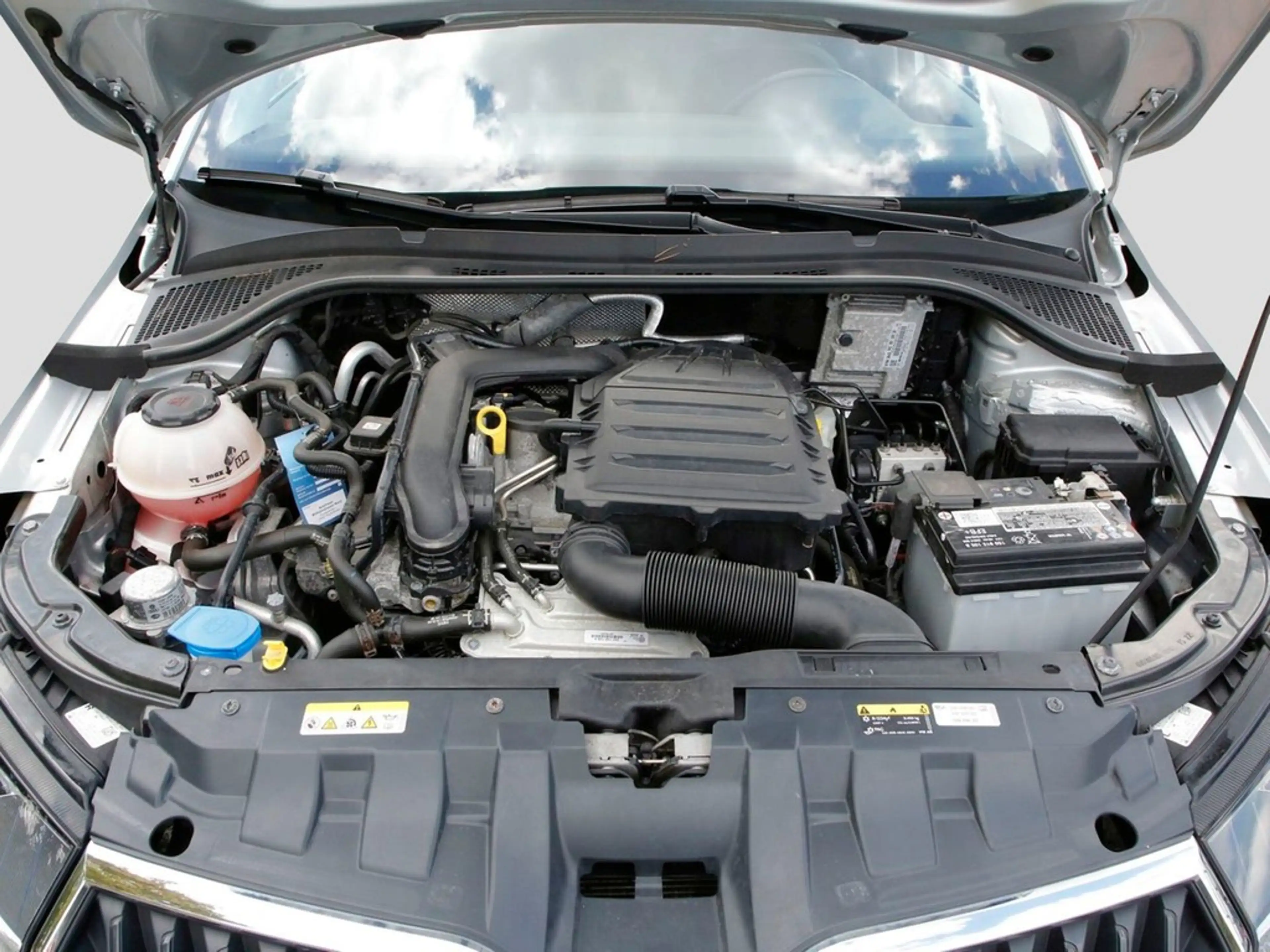 Skoda Fabia Combi 1.0 TSI Ambition Klima Sitzheizung — photo 7