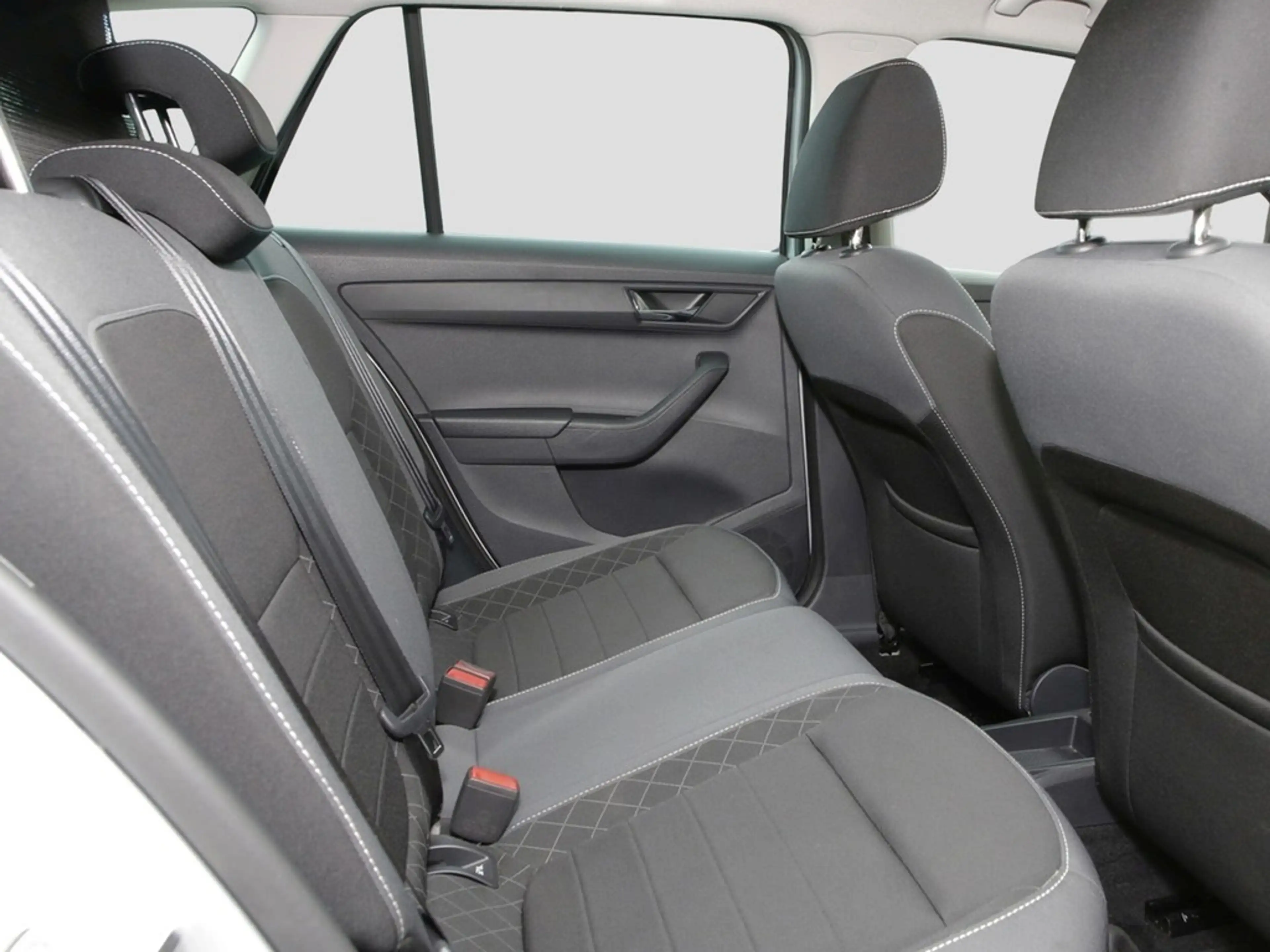 Skoda Fabia Combi 1.0 TSI Ambition Klima Sitzheizung — photo 11