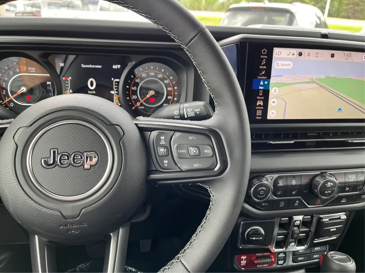 Jeep Gladiator photo Jeep Gladiator