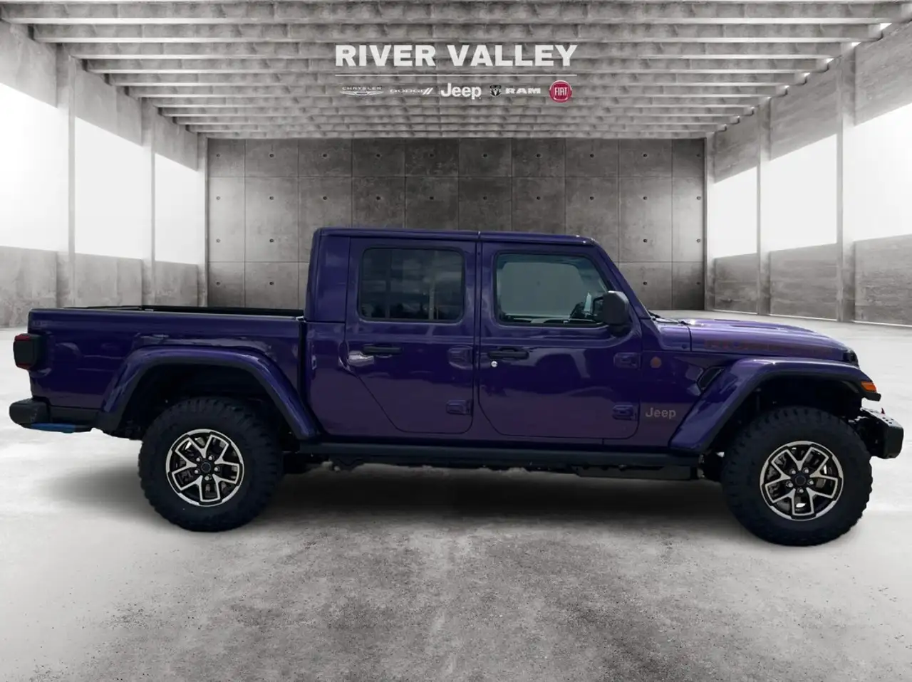 Jeep Gladiator photo Jeep Gladiator