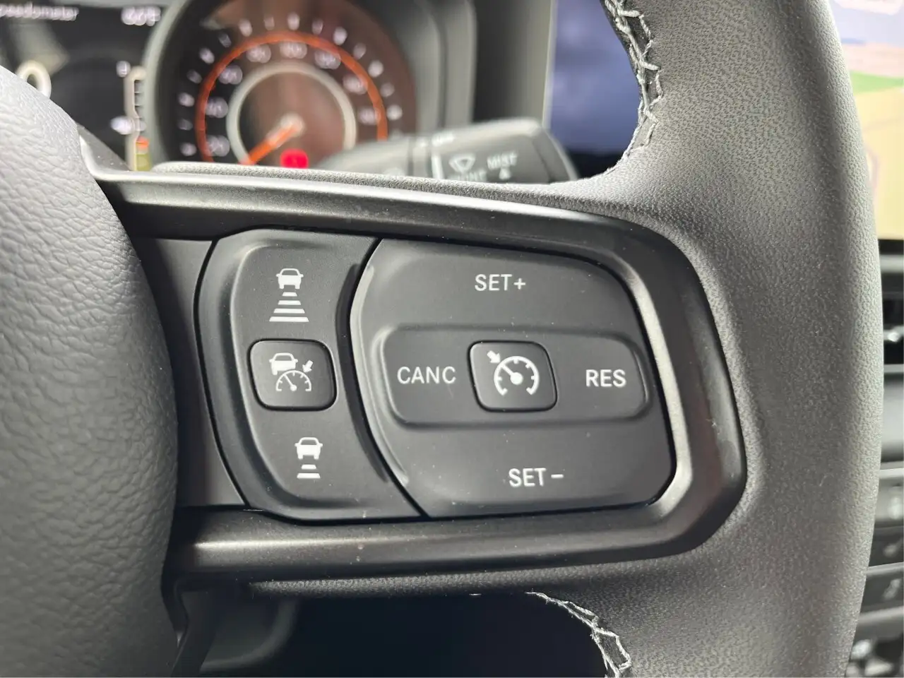Jeep Gladiator photo Jeep Gladiator