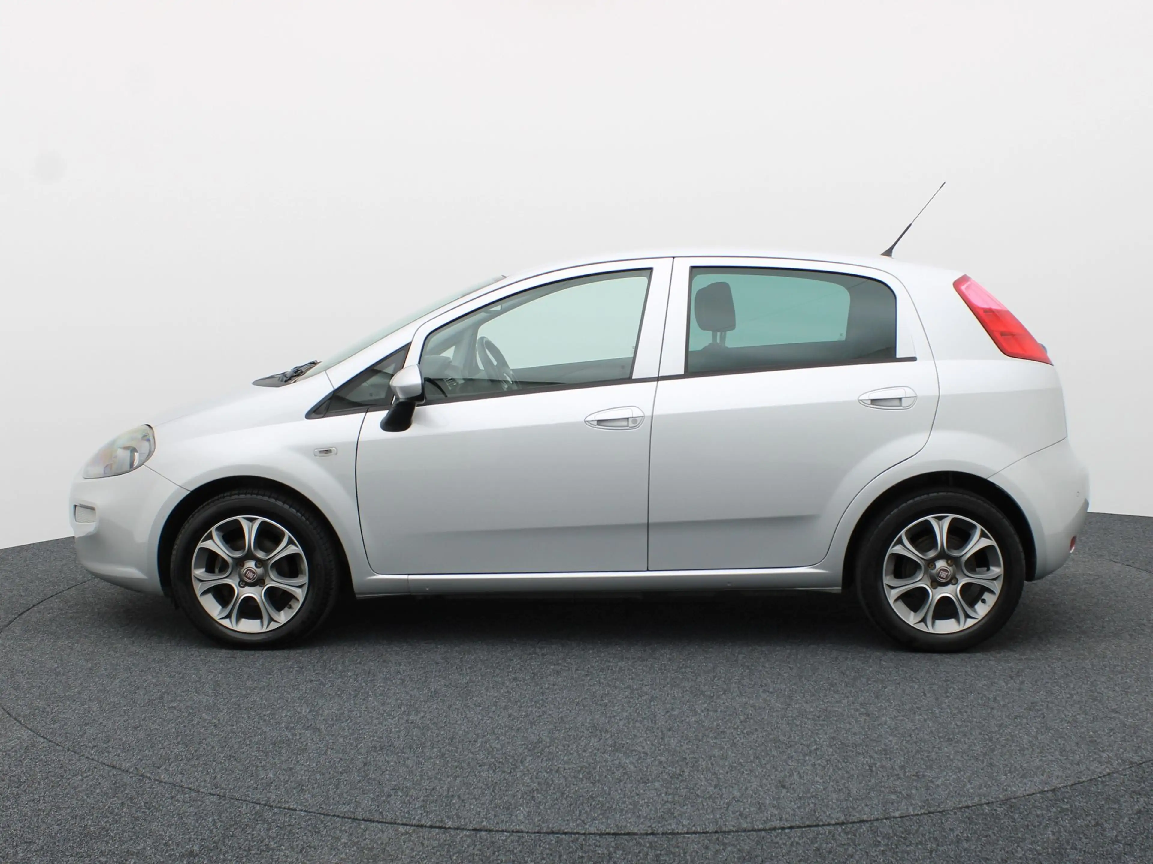 Fiat Punto Evo 0.9 TwinAir Sempre | Parkeersensoren | Cruisecontr — photo 4