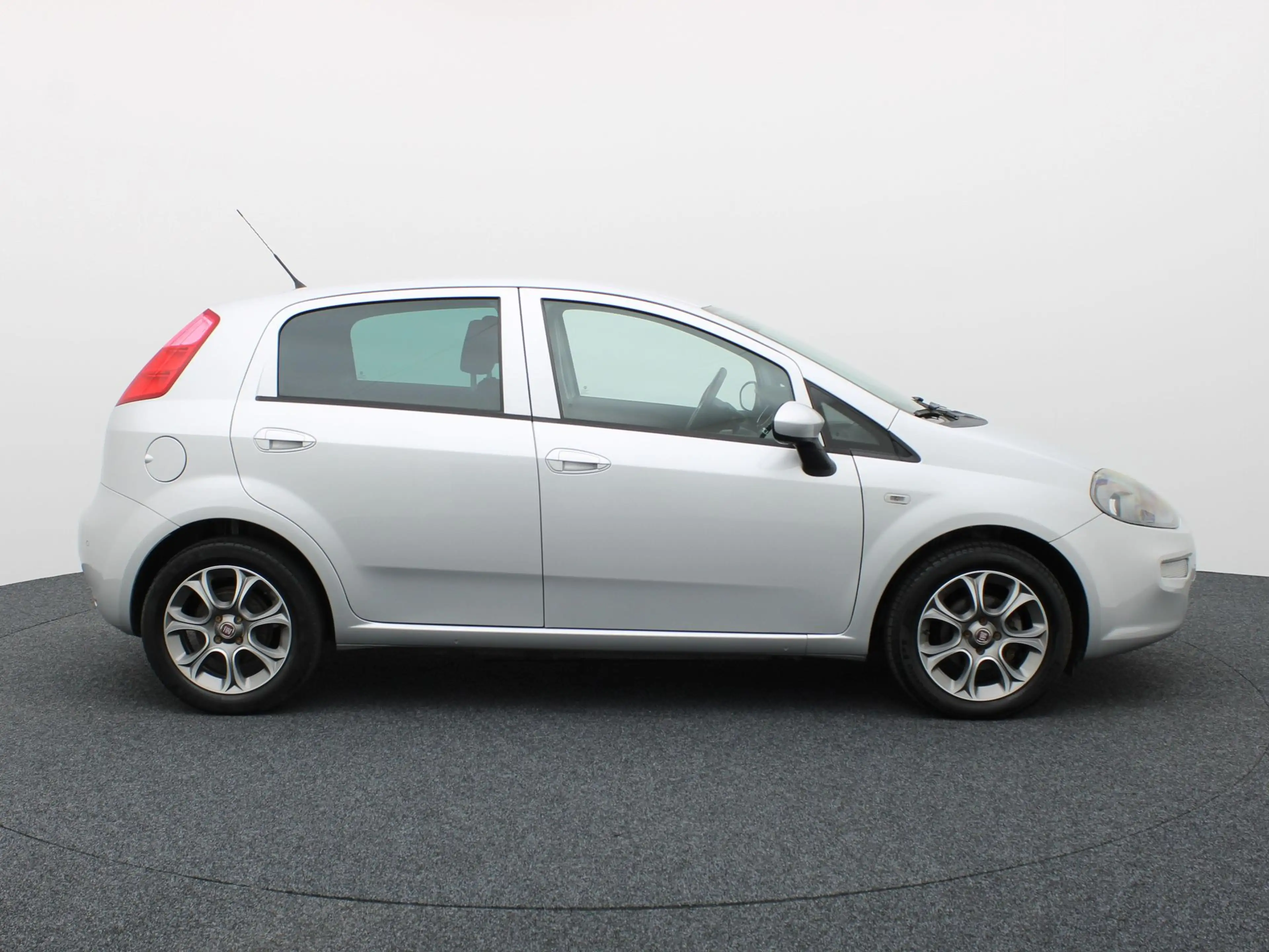 Fiat Punto Evo 0.9 TwinAir Sempre | Parkeersensoren | Cruisecontr — photo 21