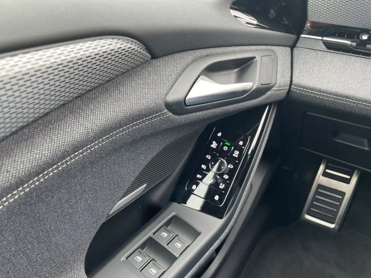 Audi A6 e-tron qu. S line Matrix B&O Tech+ 360° 11