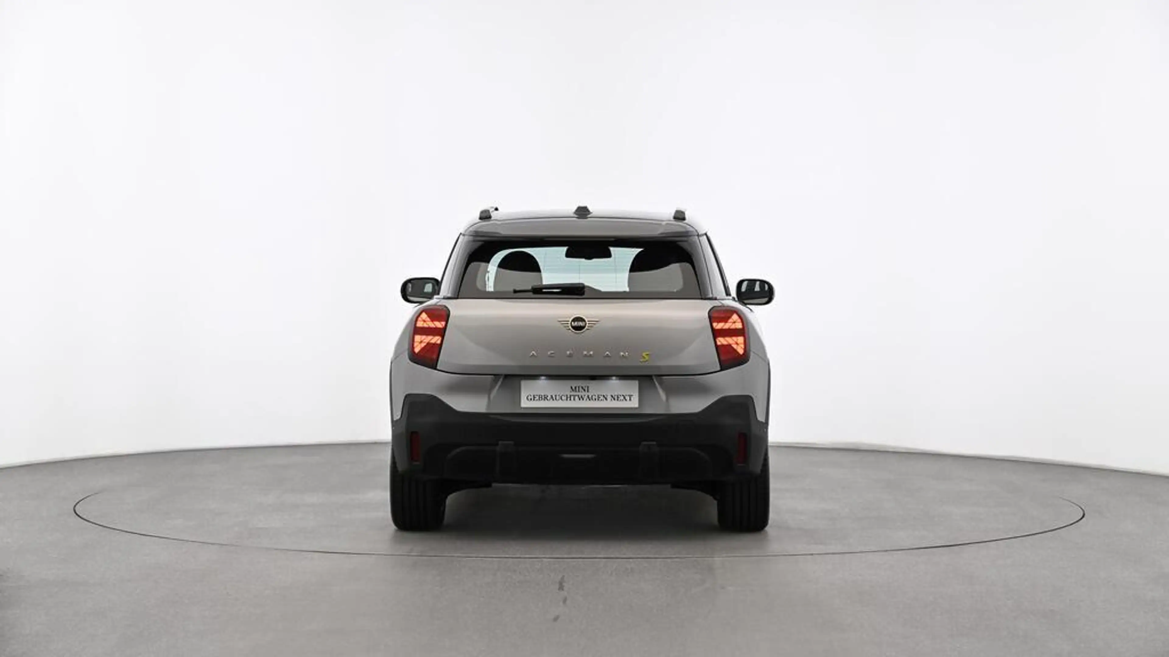MINI Aceman Classic Trim — photo 21