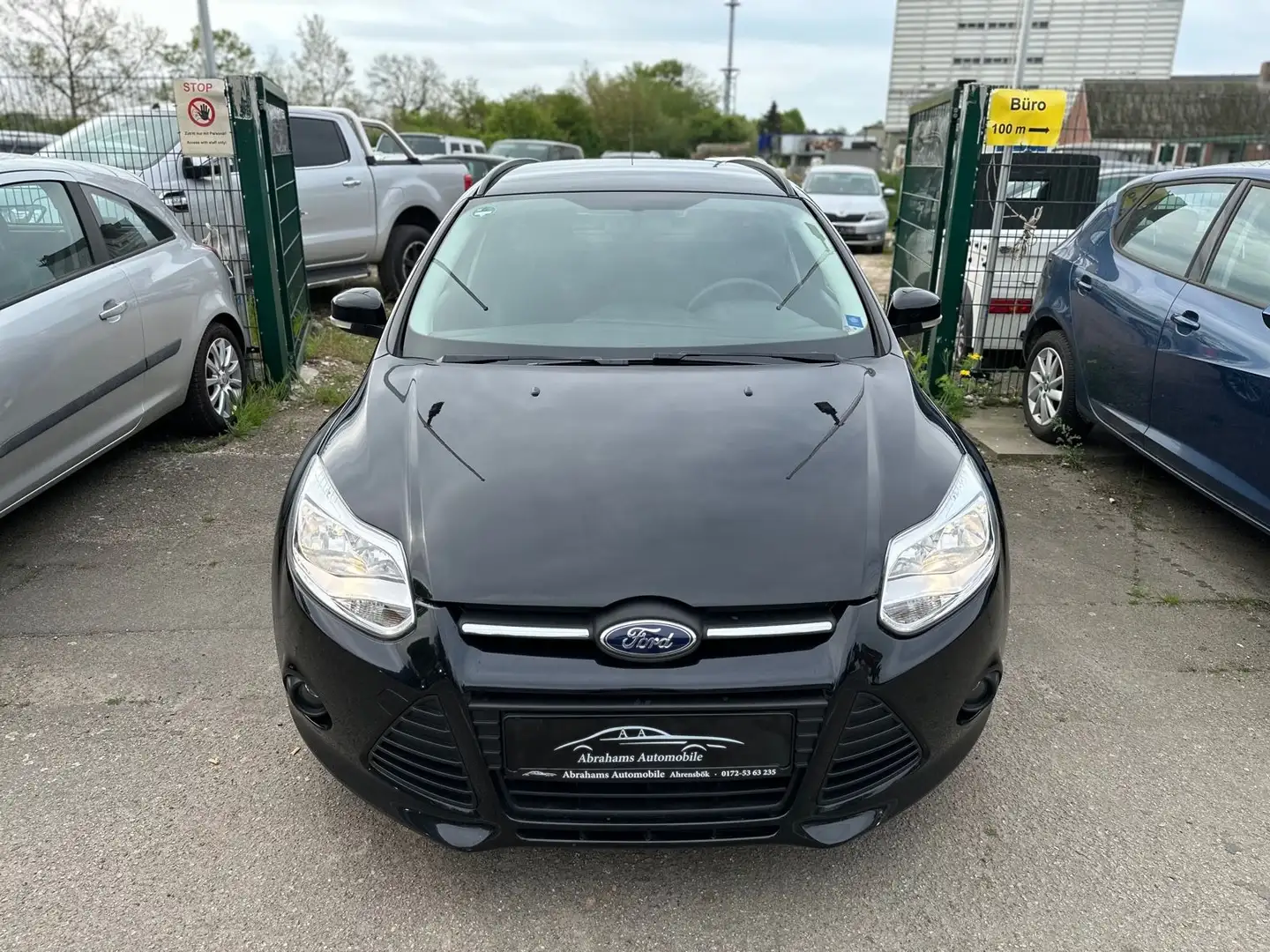 Ford Focus Turnier Zahnriemensatz/TÜV/Service NEU Schwarz - 2