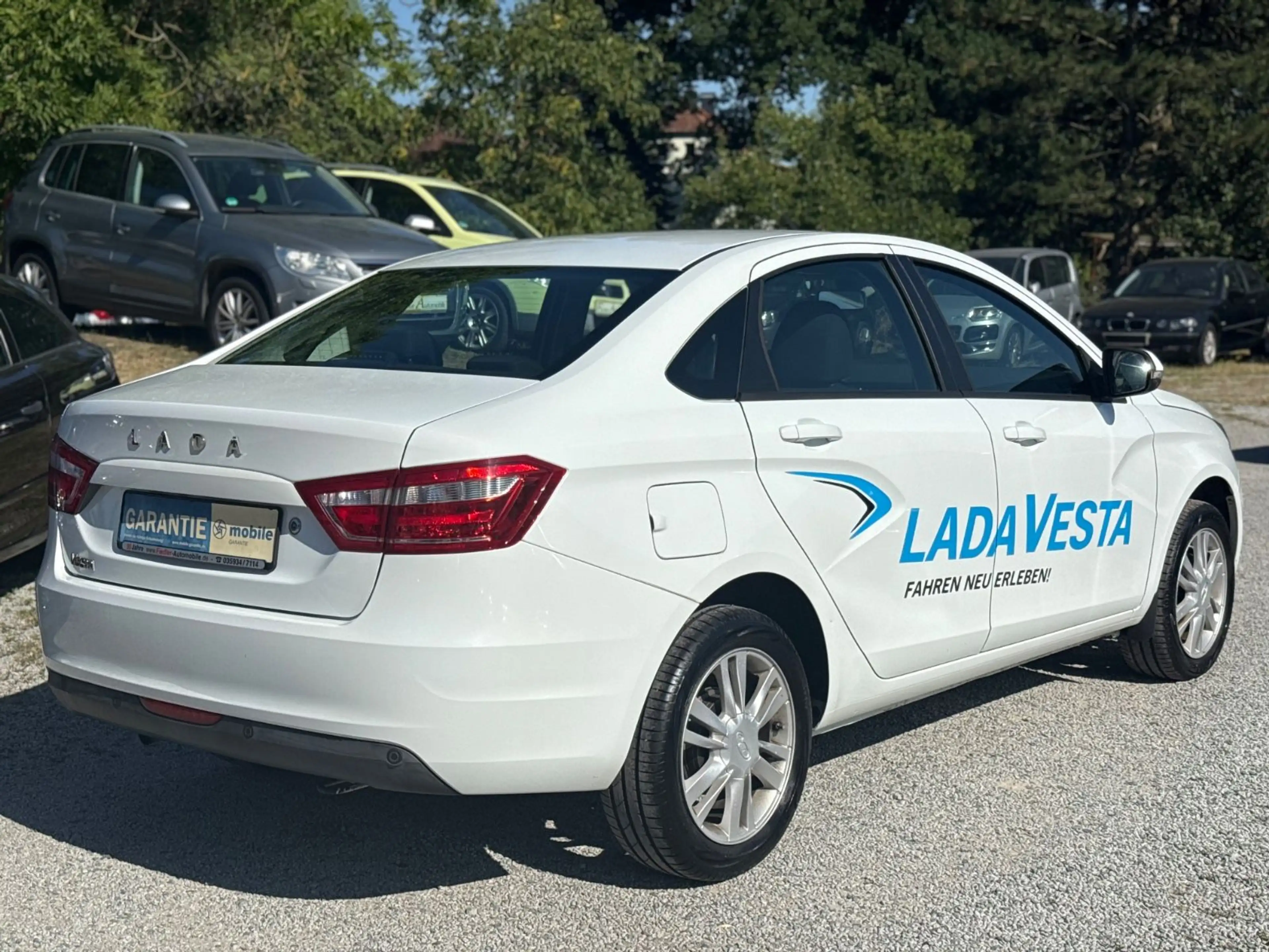 Lada Vesta 1.6 Luxus / KLIMAAUT / SITZHZG / TEMP — photo 4