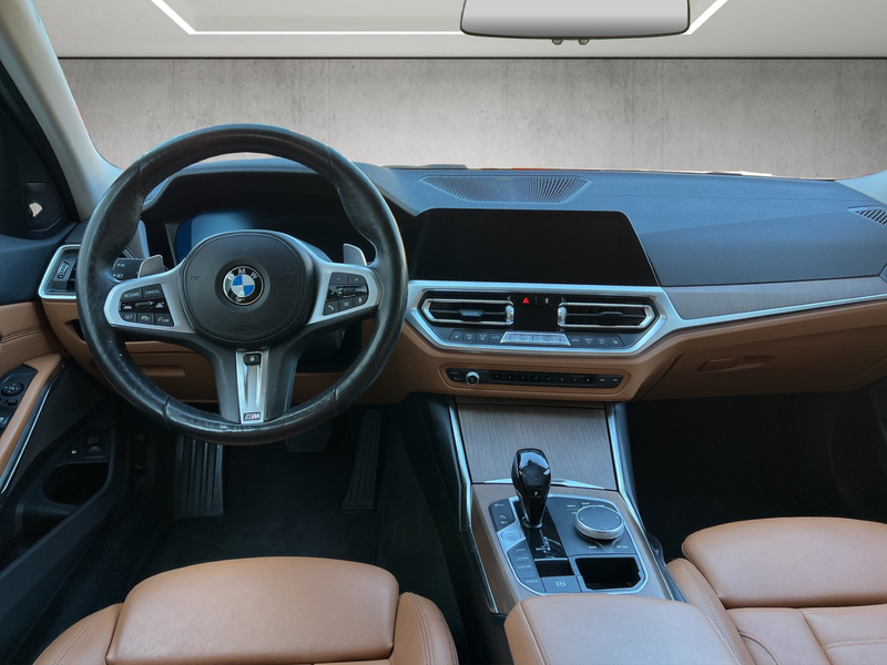 BMW 320 e xDrive — photo 12