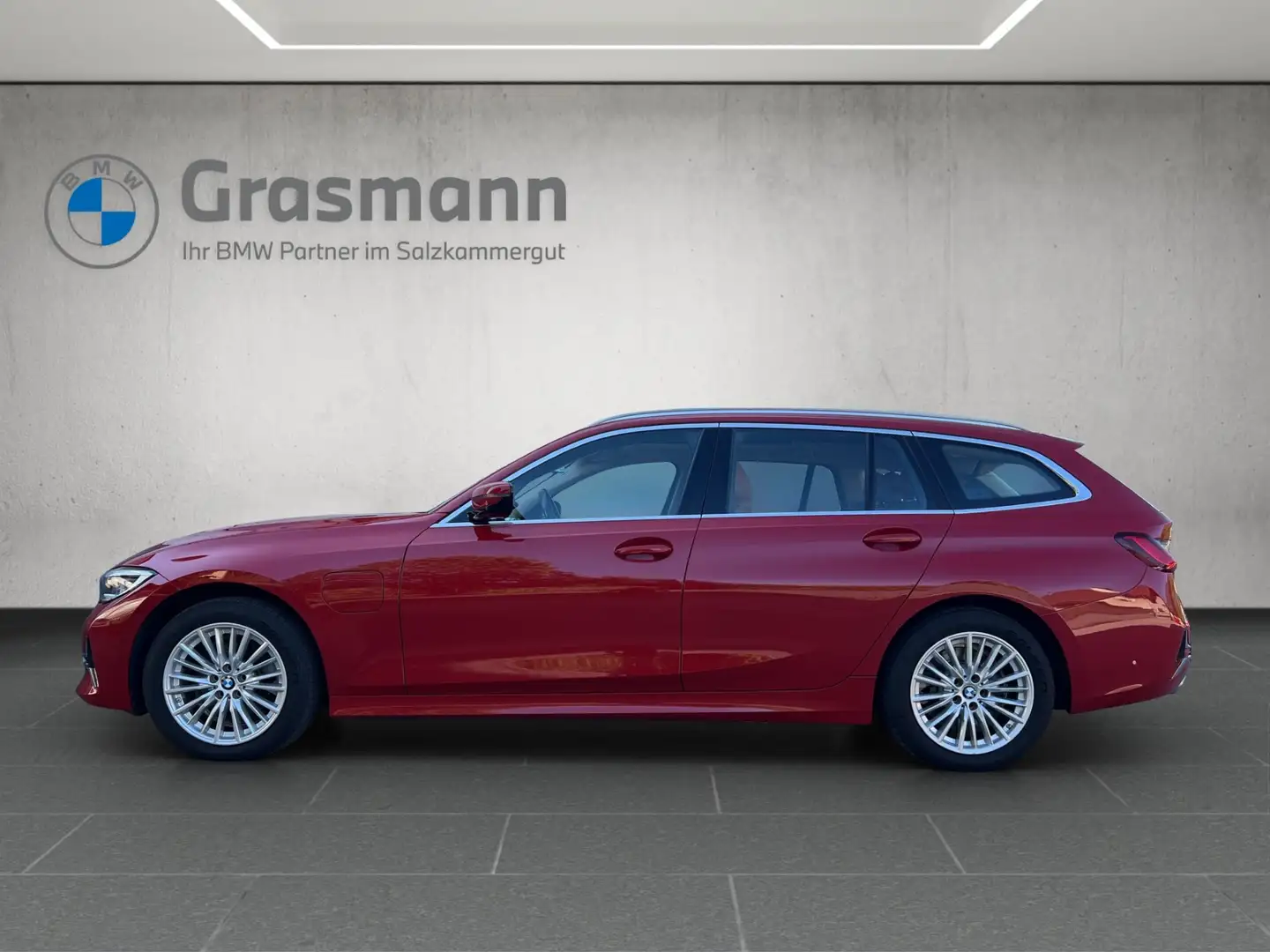 BMW 320 e xDrive Rot - 2