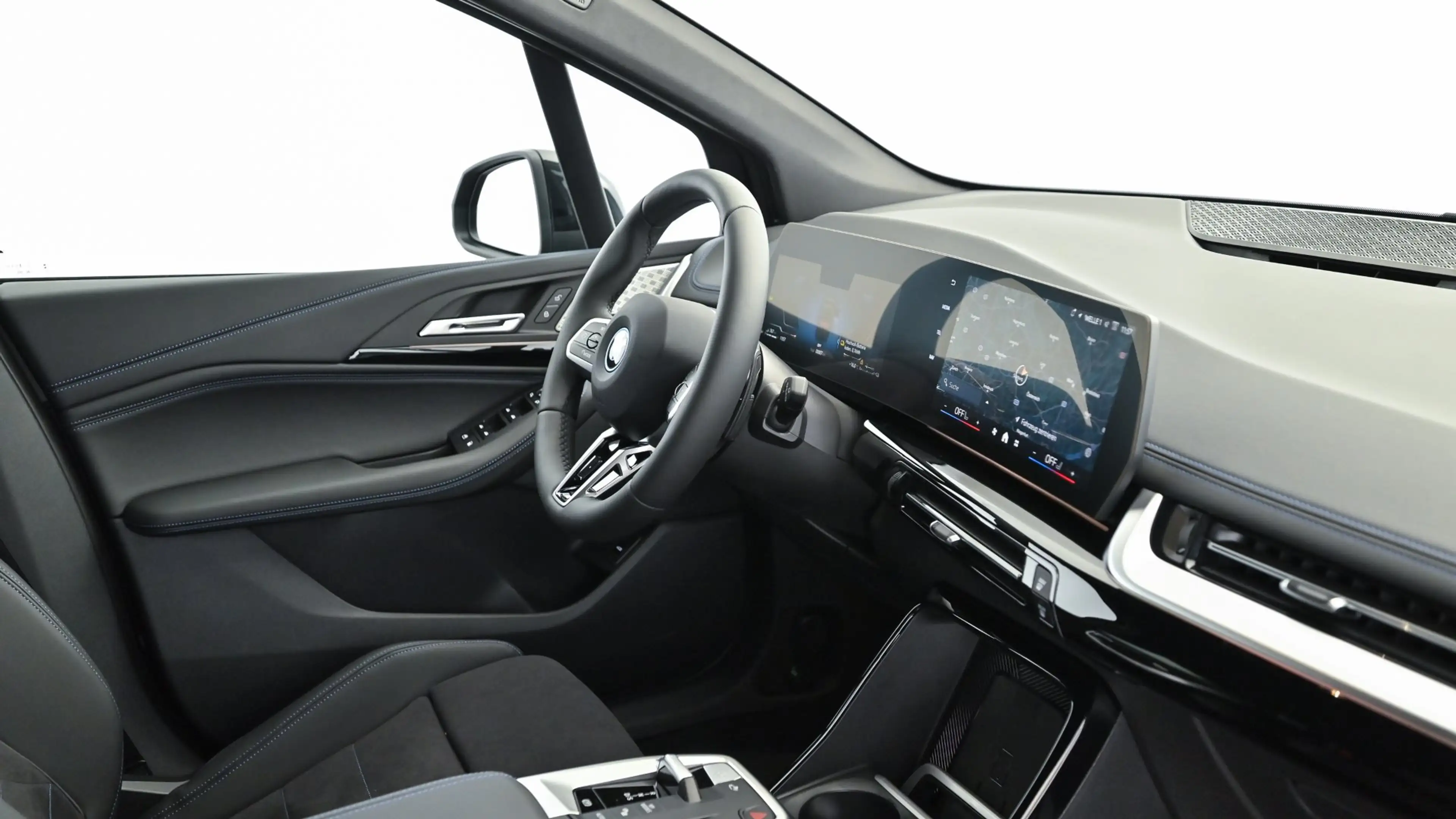 BMW 225 e xDrive M-Sportpaket — photo 14