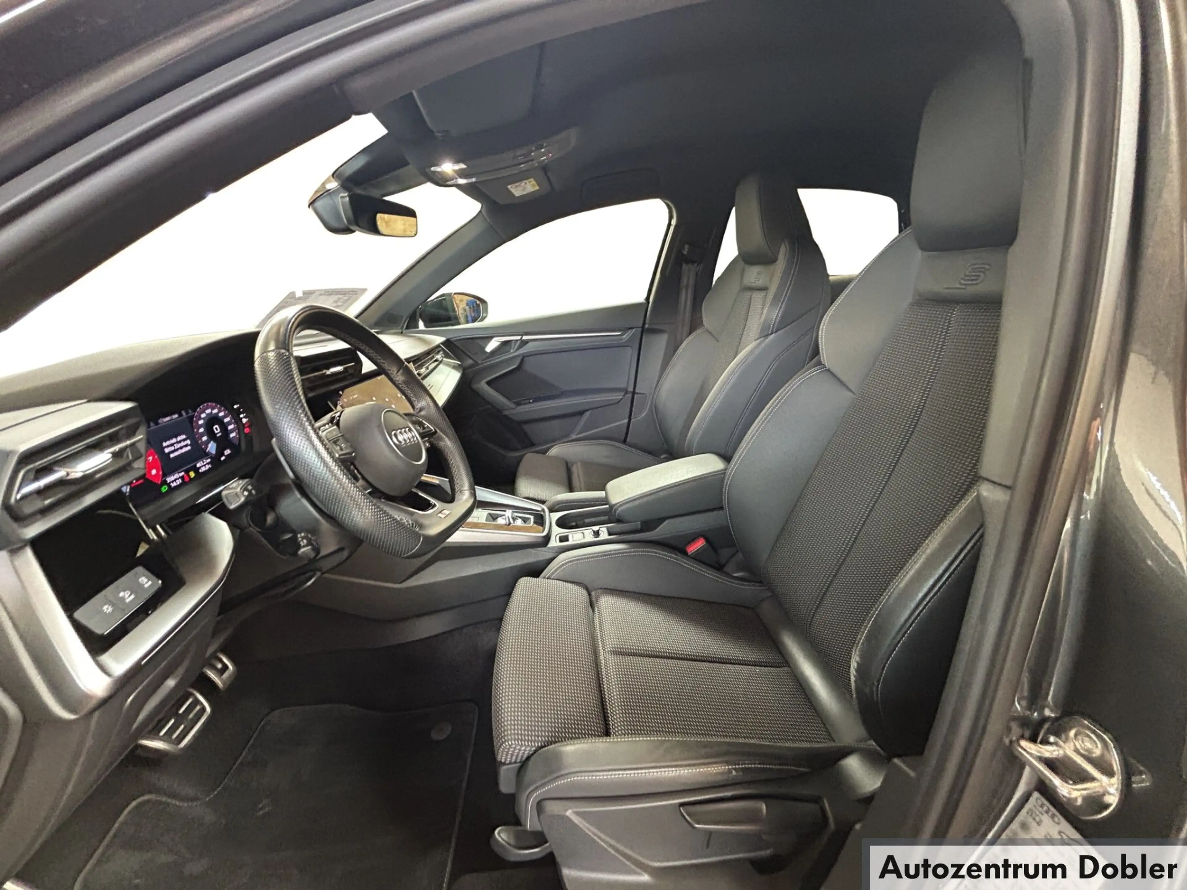 Audi S3 2.0 TFSI S-tronic 228kW Navi Matrix PDC LED — photo 13