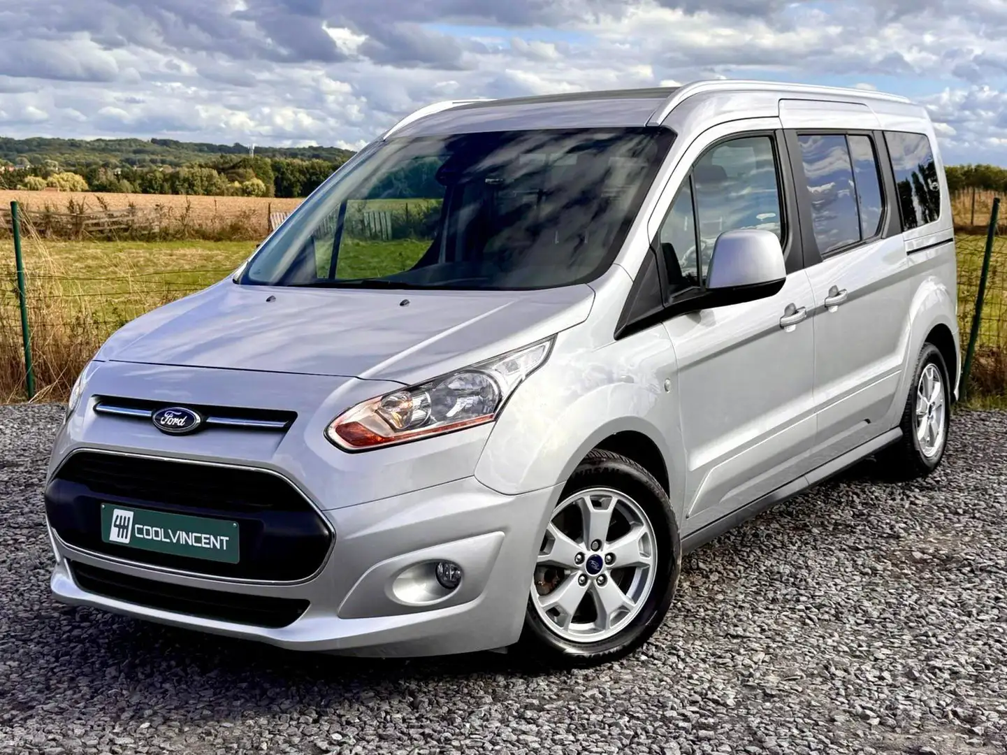 Ford Tourneo Connect 1.6 TDCi 7 PLACES TITANIUM - FULL PANO CAM - 1