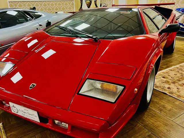 Lamborghini Countach 5000 Quattrovalvole