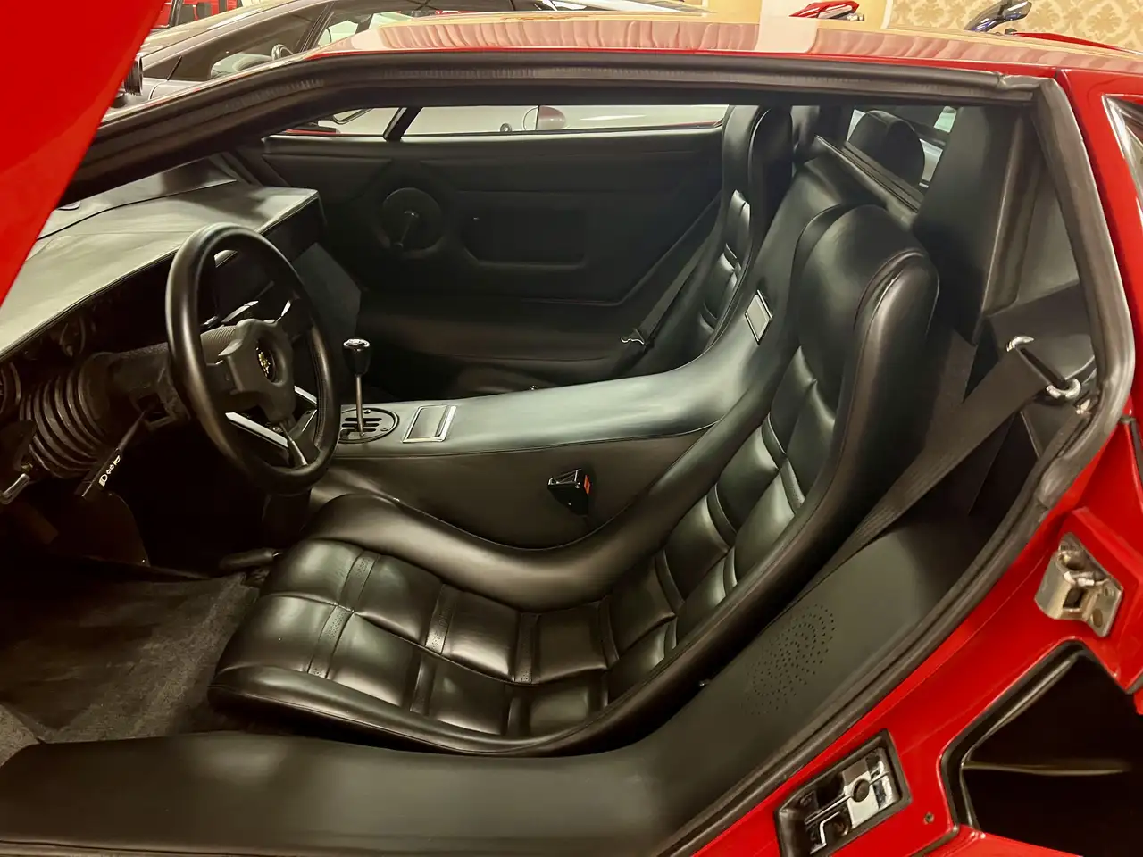 Lamborghini Countach 5000 Quattrovalvole, foto 11