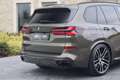 BMW X5 M 50i Utilitaire *Individual *Attelage *Harman *PANO Grijs - thumbnail 2