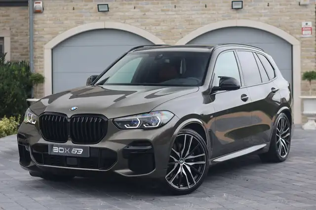 BMW X5 M 50i Utilitaire *Individual *Attelage *Harman *PANO