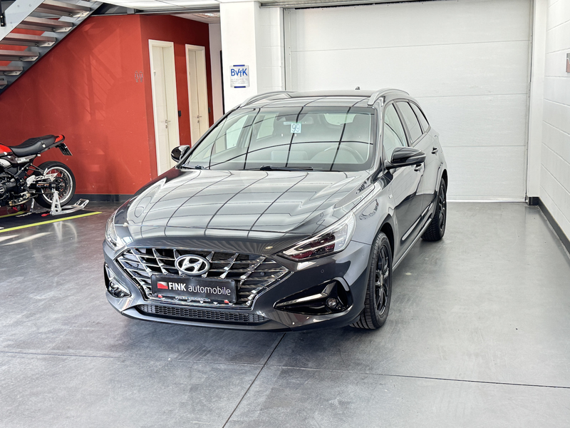 Hyundai i30 Kombi 1.6 T-GDI DCT CarPlay DAB CAM — photo 10