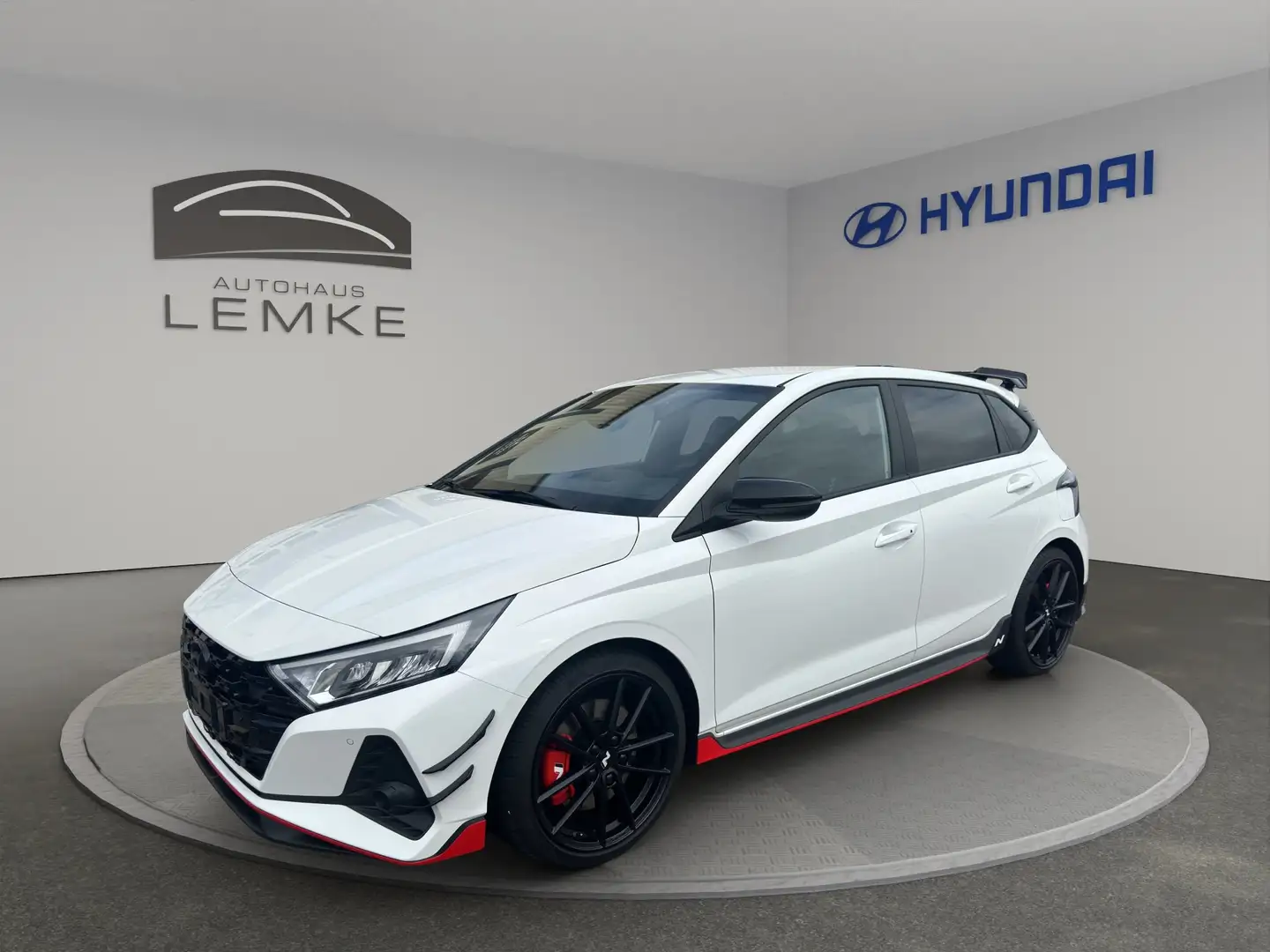 Hyundai i20 N 1.6 T-GDI PERFORMANCE + NAVI + ASSISTENZ UVM Blanco - 1