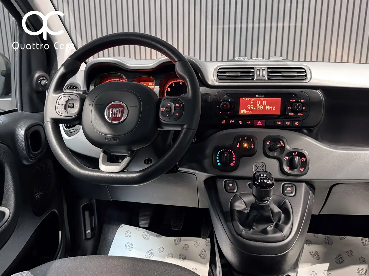 Fiat Panda 1.0i Hybrid / Clim / Bluetooth / Beau look !!, миниатюра 9