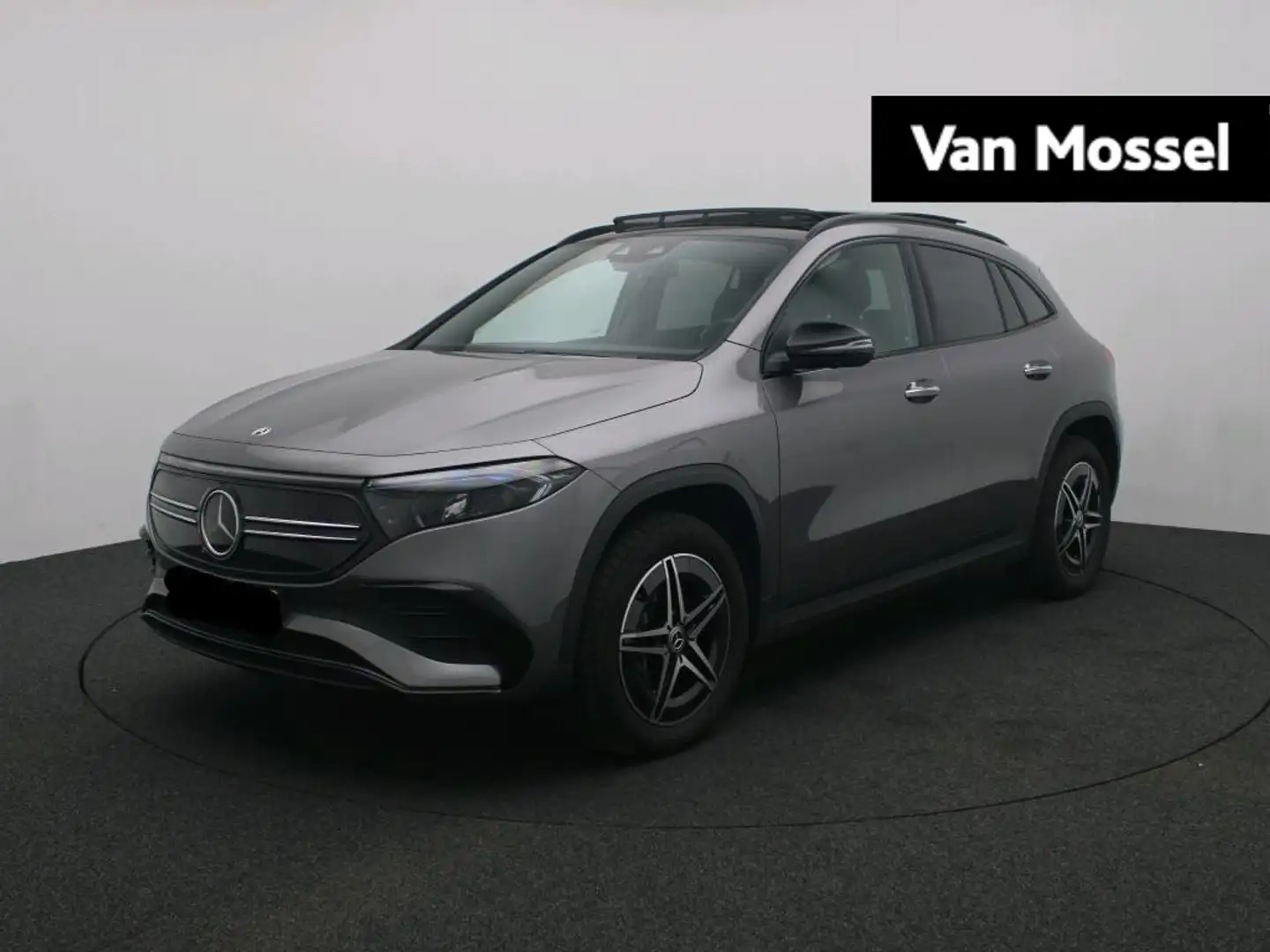 Mercedes-Benz EQA 300 4MATIC AMG Line + CARPLAY + PANO DAK + SURROUND VI Gri - 1
