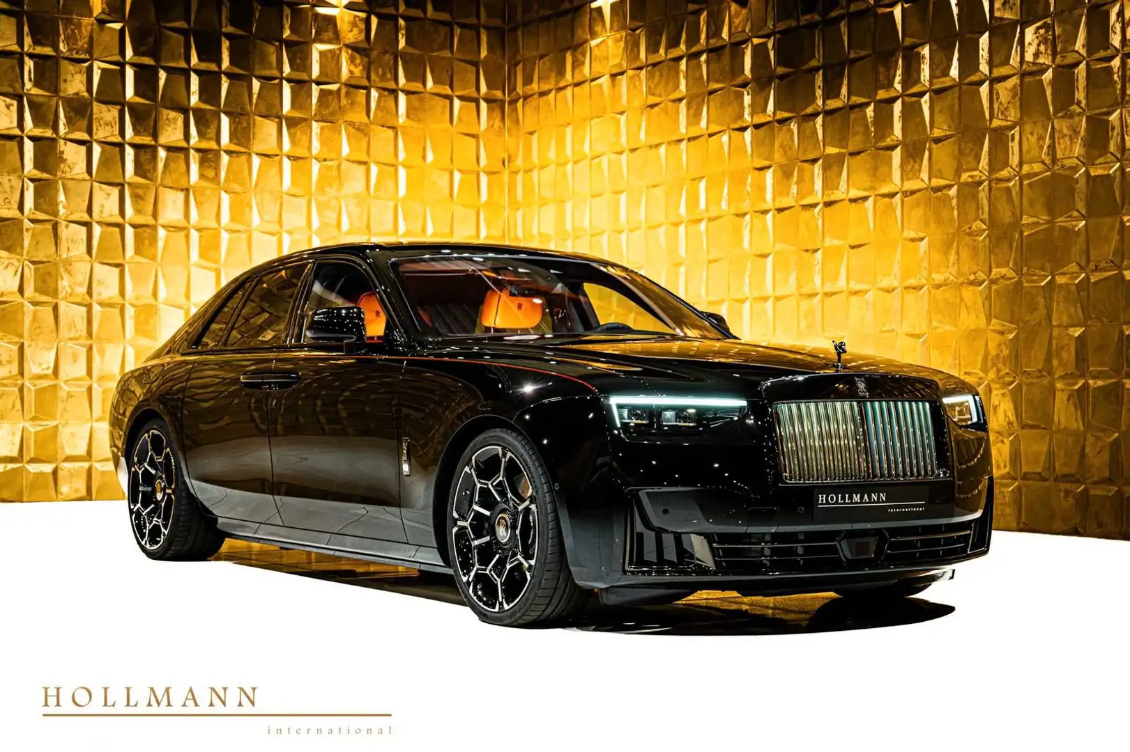 Rolls-Royce Ghost BLACK BADGE SERIES II+FACELIFT Noir - 1