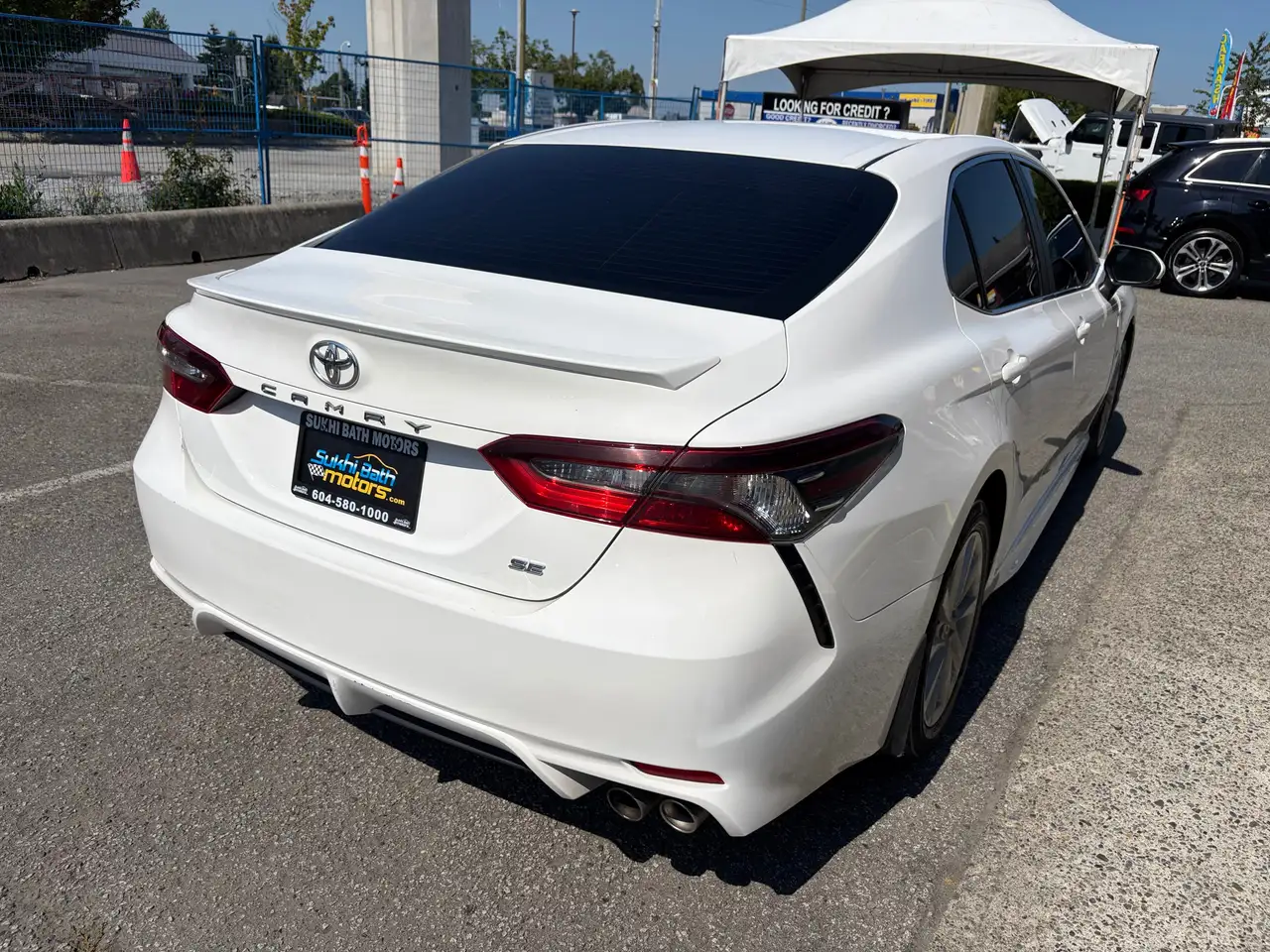 Toyota Camry photo Toyota Camry