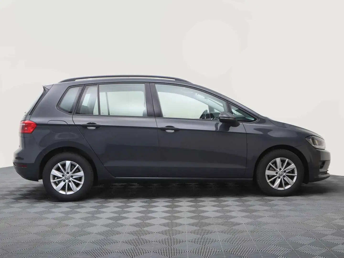 Volkswagen Golf Sportsvan Golf Sportsvan 1.2 TSI Comfortline Grijs - 2