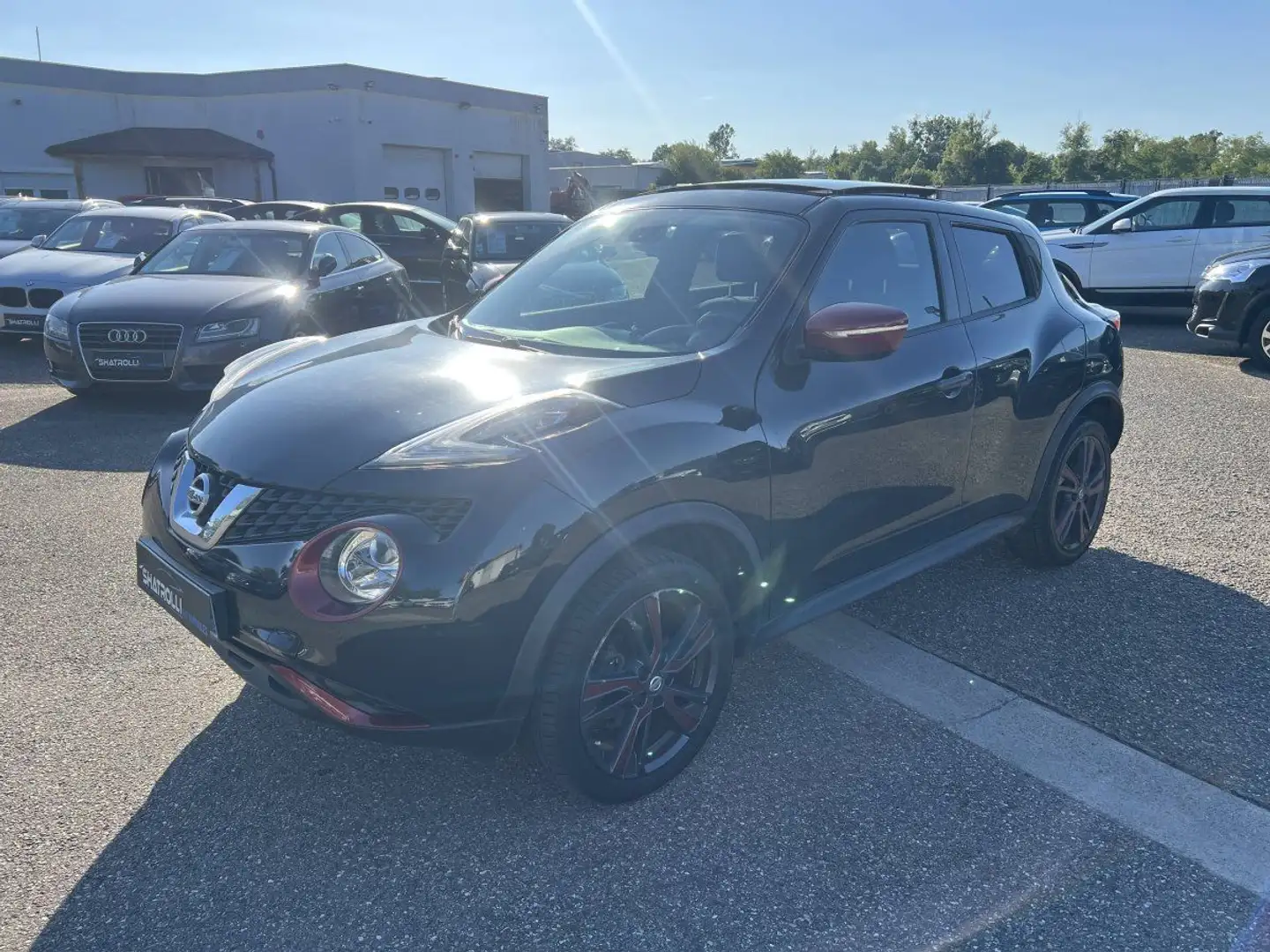 Nissan Juke 1.5 dCi 110ch E6 Black Edition GPS Caméra ToitOuvr Noir - 2