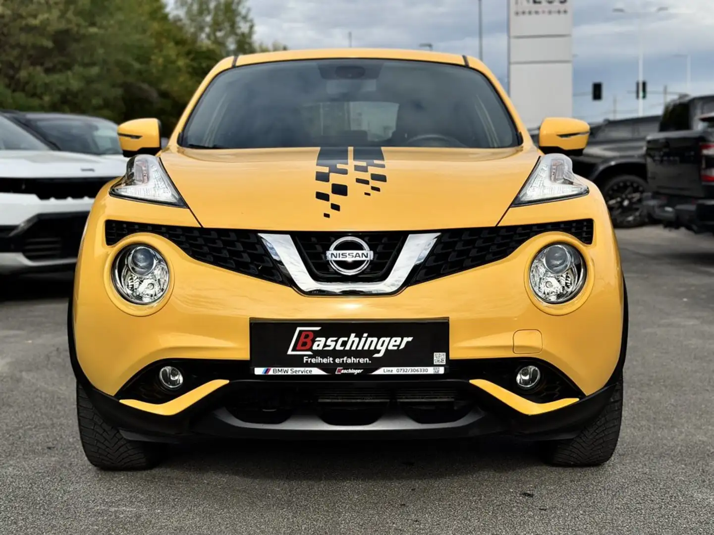 Nissan Juke 1,6 DIG-T 4x4i Tekna Gelb - 2