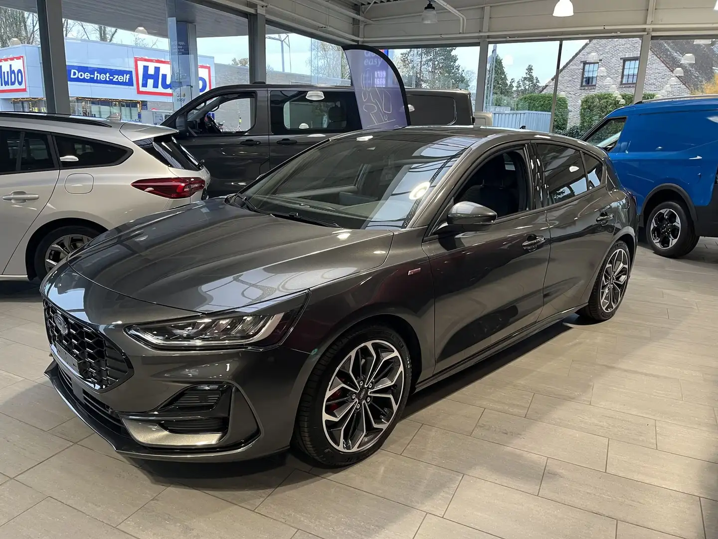 Ford Focus EcoBoost mHEV ST-Line X AUT Grau - 1