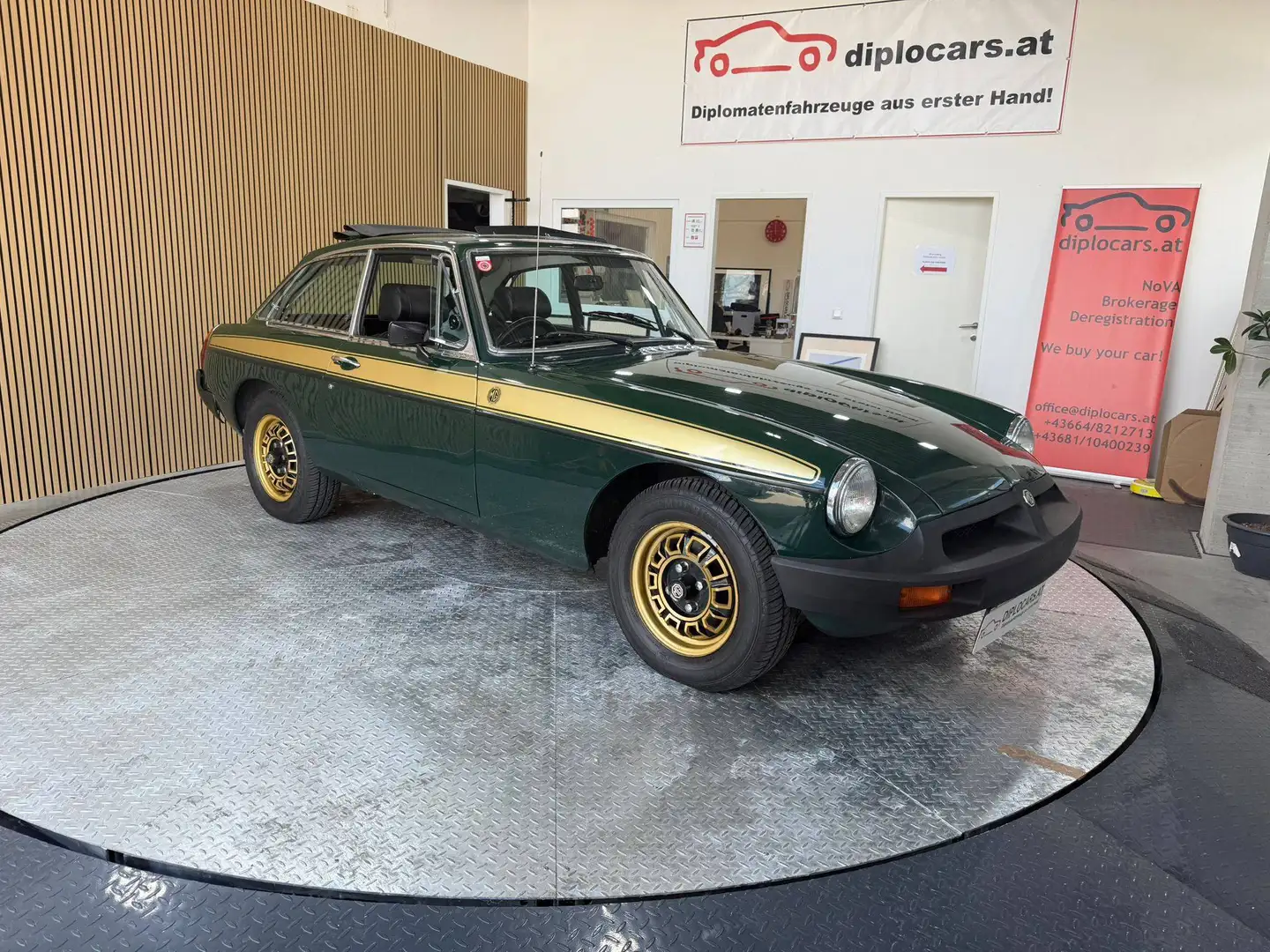 MG MGB MGB GT Jubilee Grün - 2