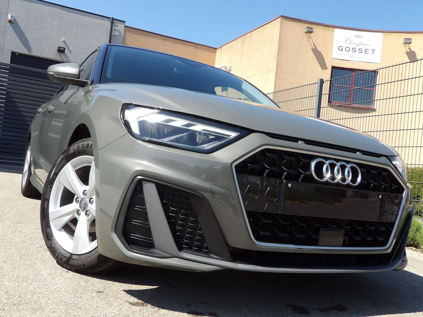 Audi A1 A1 25 TFSI Sportback S line - Virtual Cockpit Gris - 1