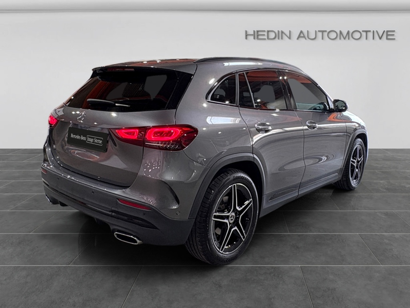 Mercedes-Benz GLA 200 AMG|LED|NIGHT|AHK|KAM|SHZ|EASYP|AMBI — photo 6