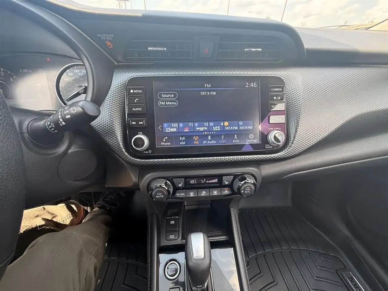 Nissan Kicks снимка Nissan Kicks