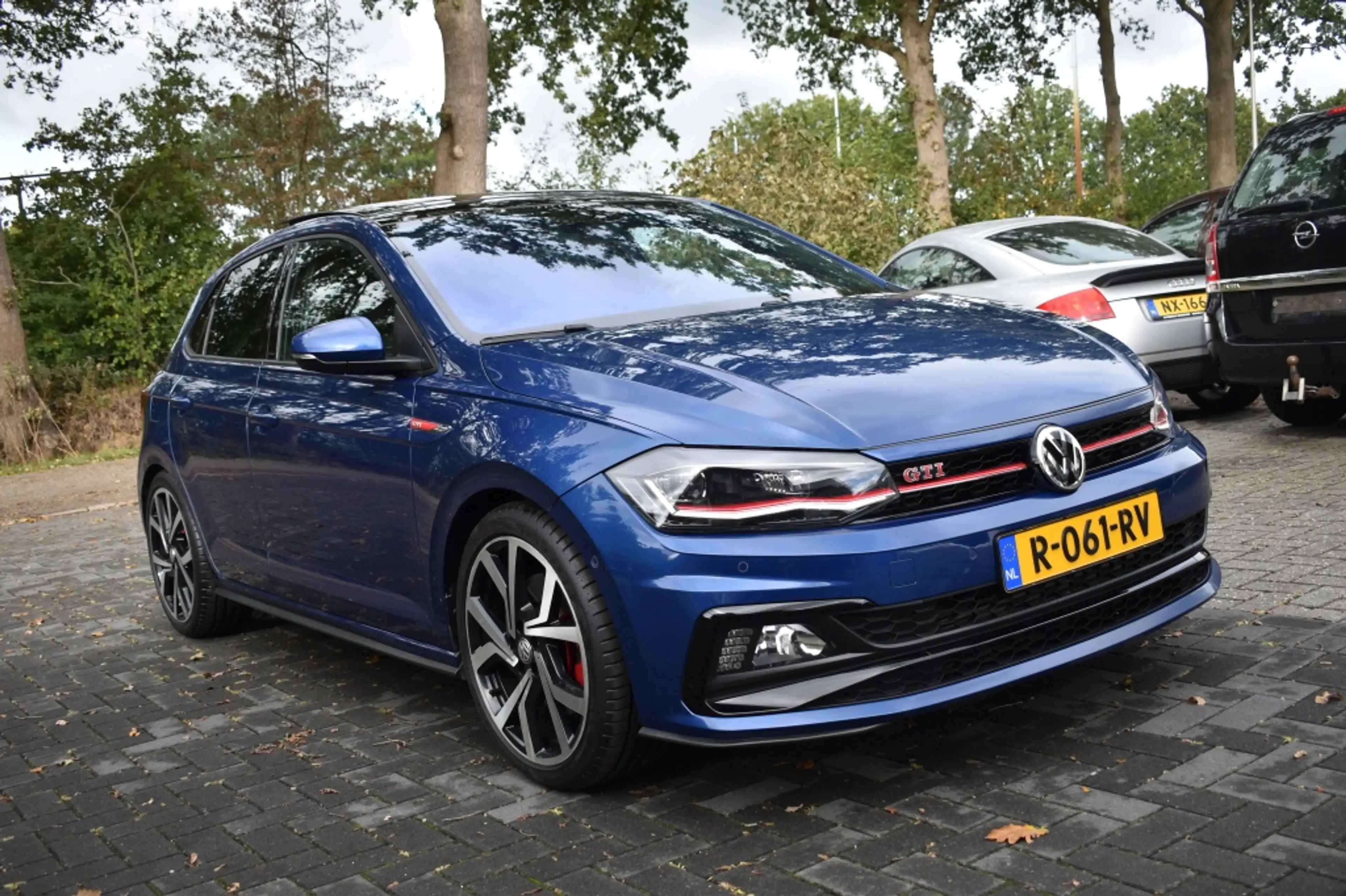 Volkswagen Polo GTI 2.0 TSI — photo 8