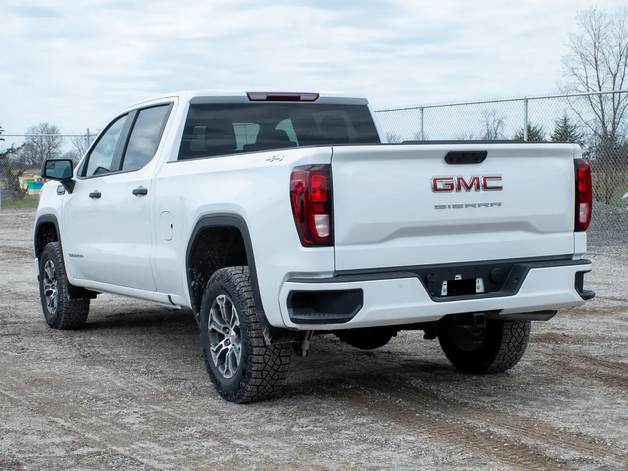 GMC Sierra 1500 снимка GMC Sierra 1500