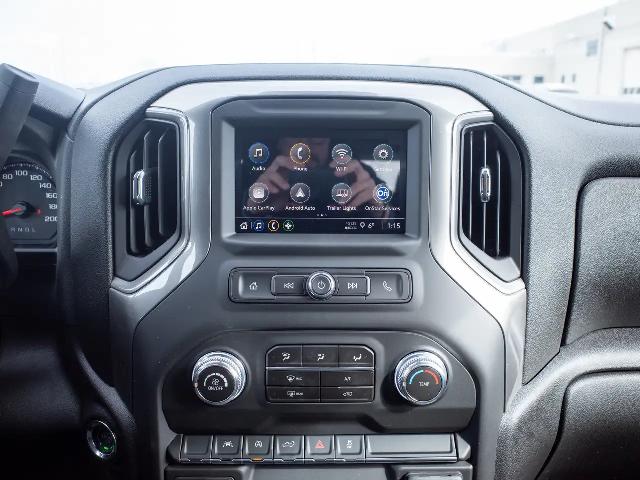 GMC Sierra 1500 снимка GMC Sierra 1500