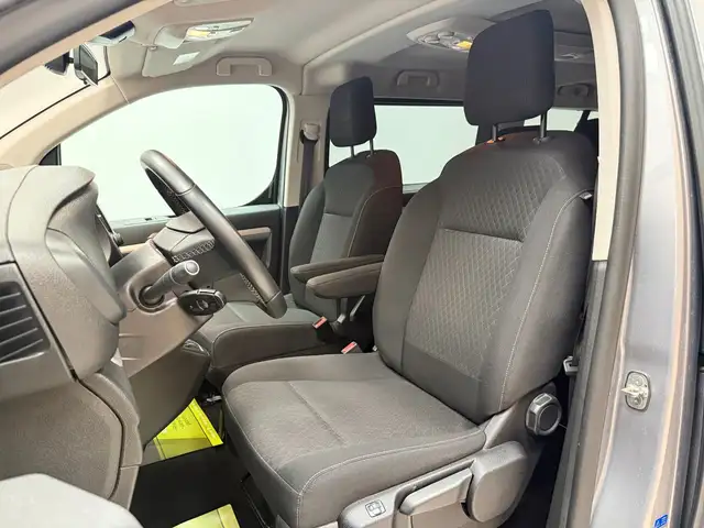 Opel Zafira view 11