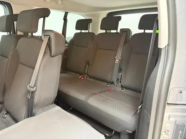 Opel Zafira view 13
