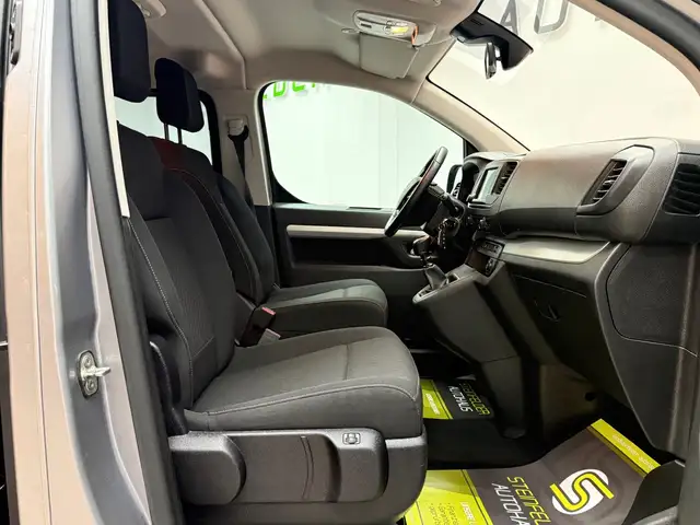 Opel Zafira view 15