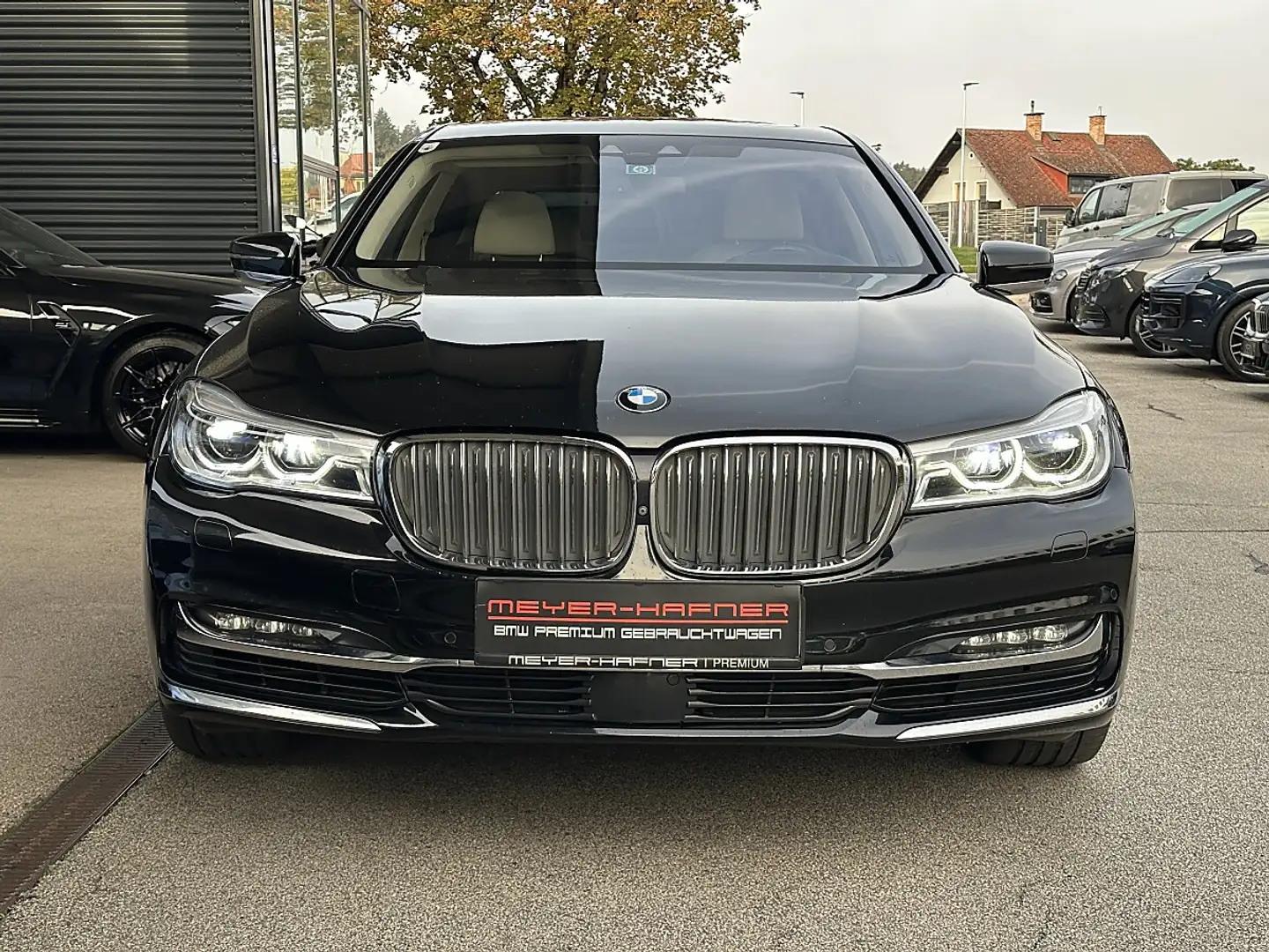 BMW 750 Ld xDrive Österreich-Paket Aut. B2B, Softclose,... Schwarz - 2