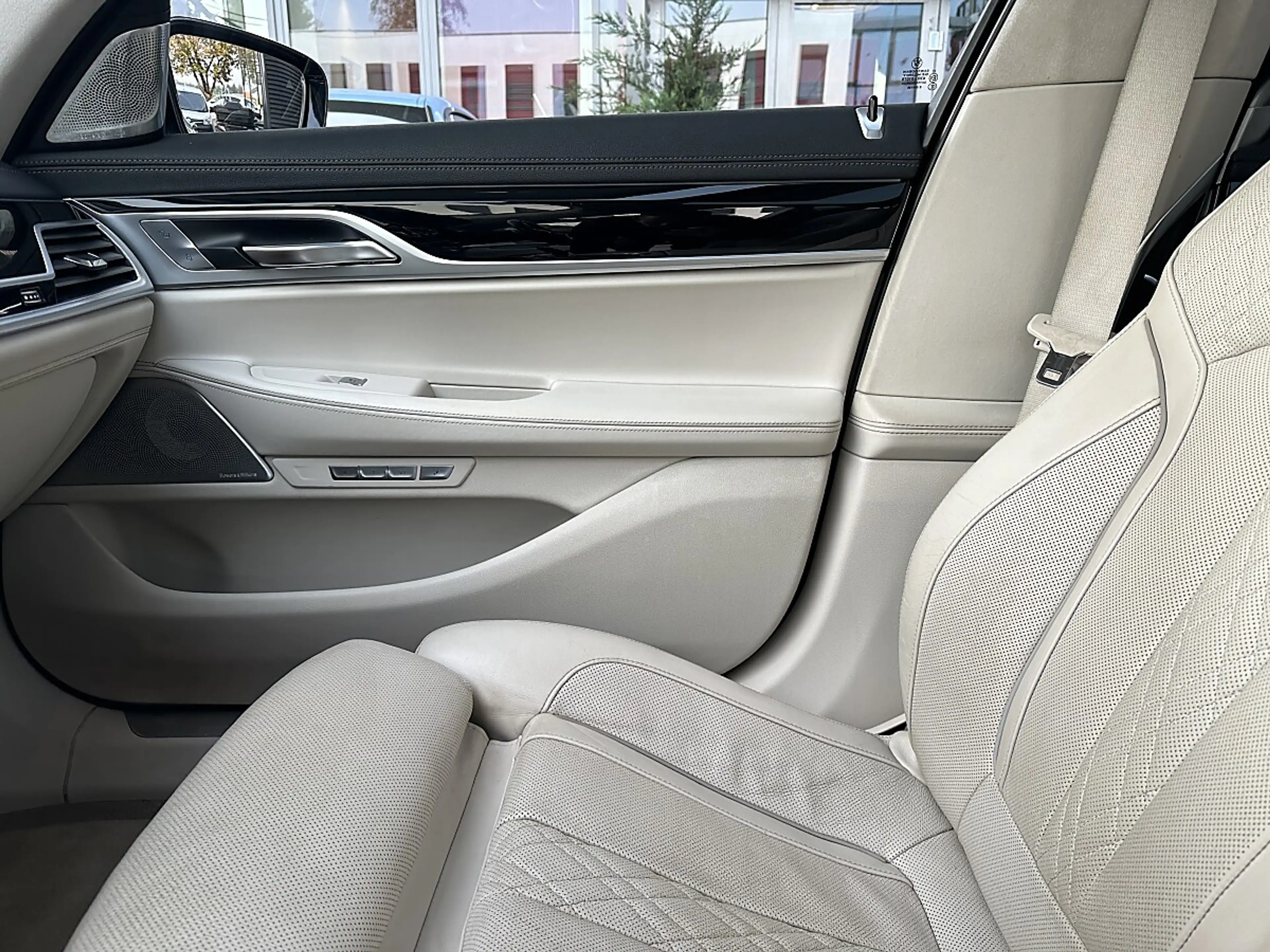 BMW 750 Ld xDrive Österreich-Paket Aut. , Softclose, Pa... — photo 15
