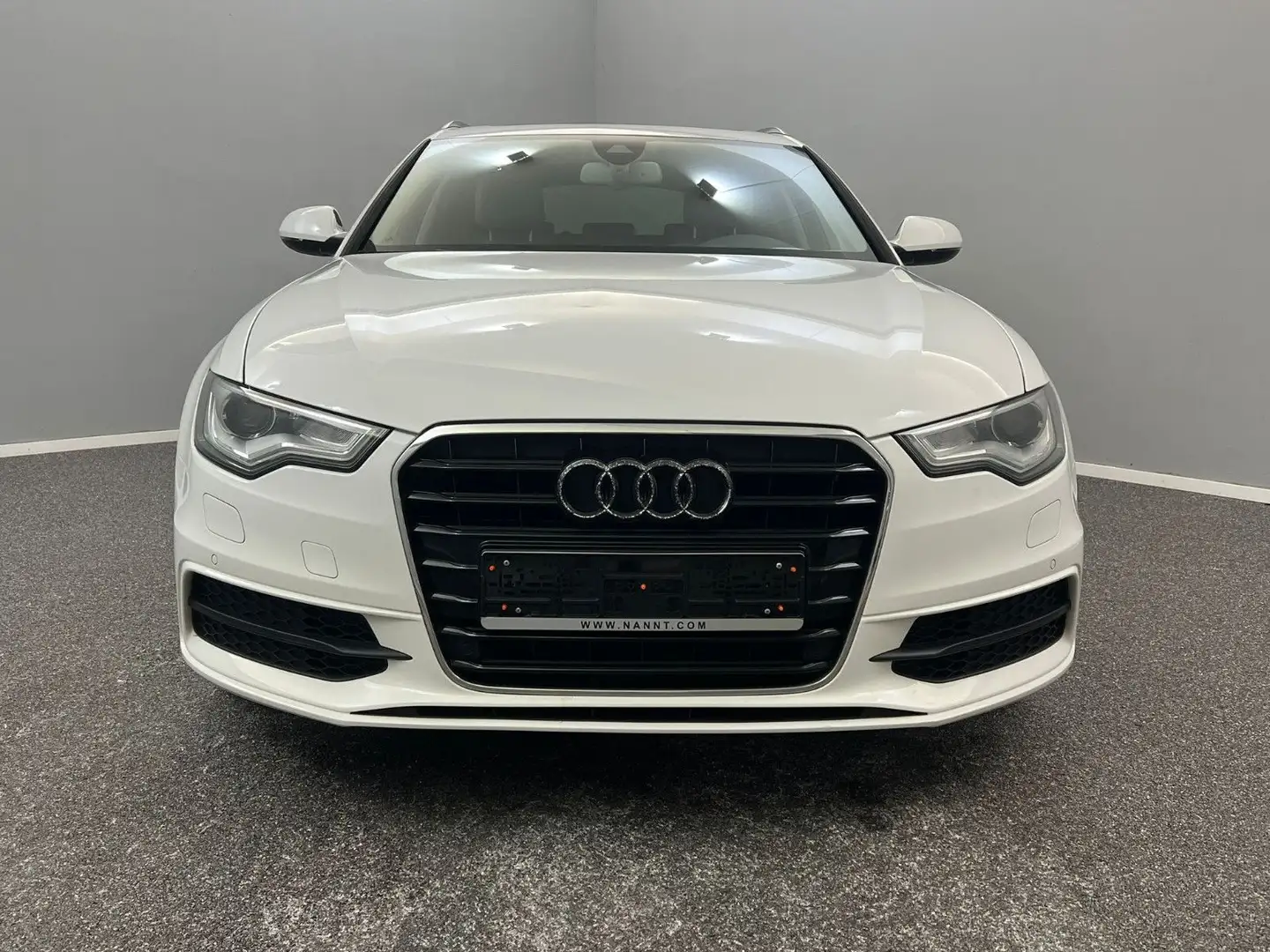Audi A6 Avant 2.0 TDI ultra S-LINE*PANO*LEDER*ADAPT-L Blanco - 2